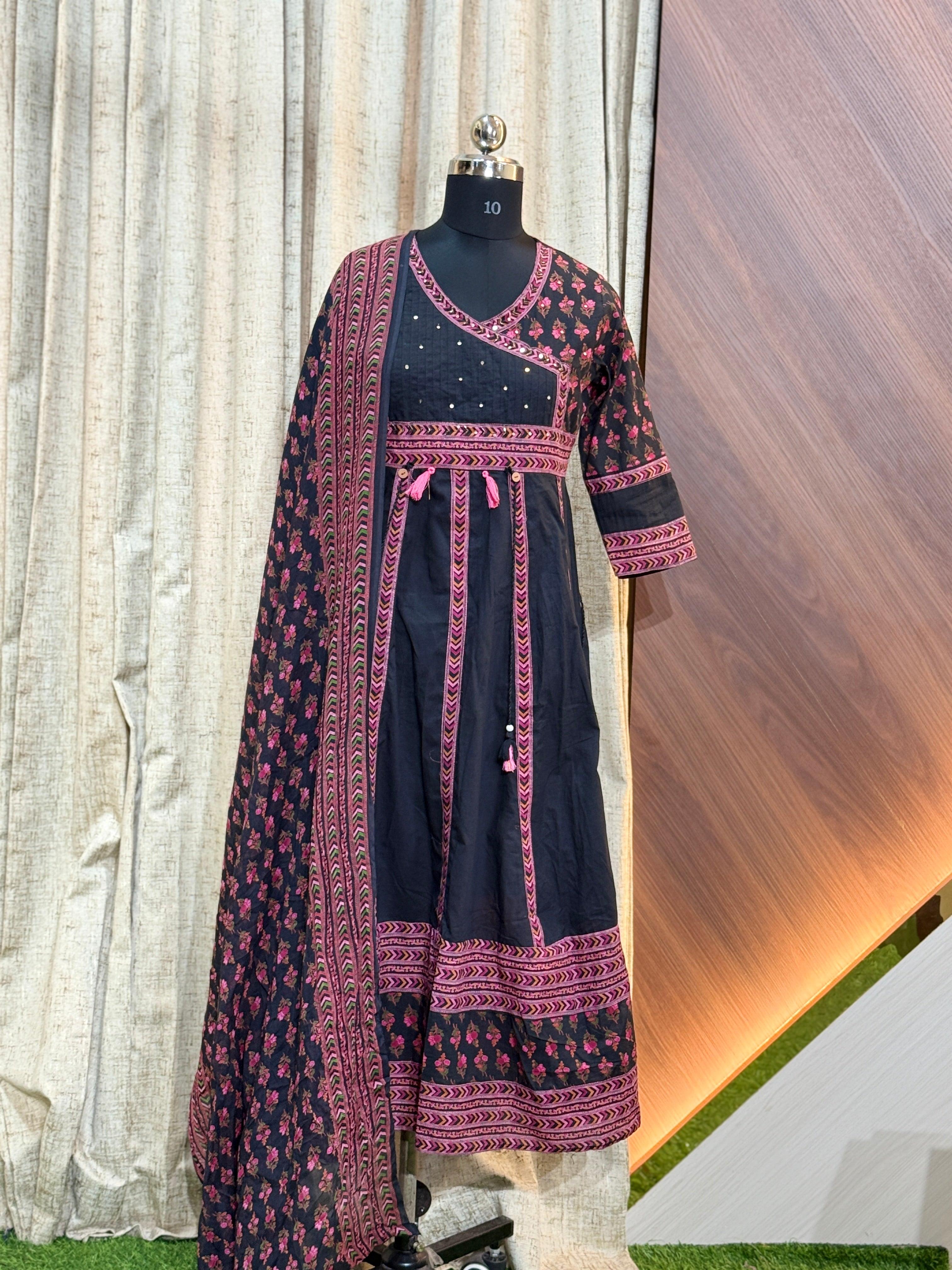 A171  - Anarkali kurtis with Dupatta