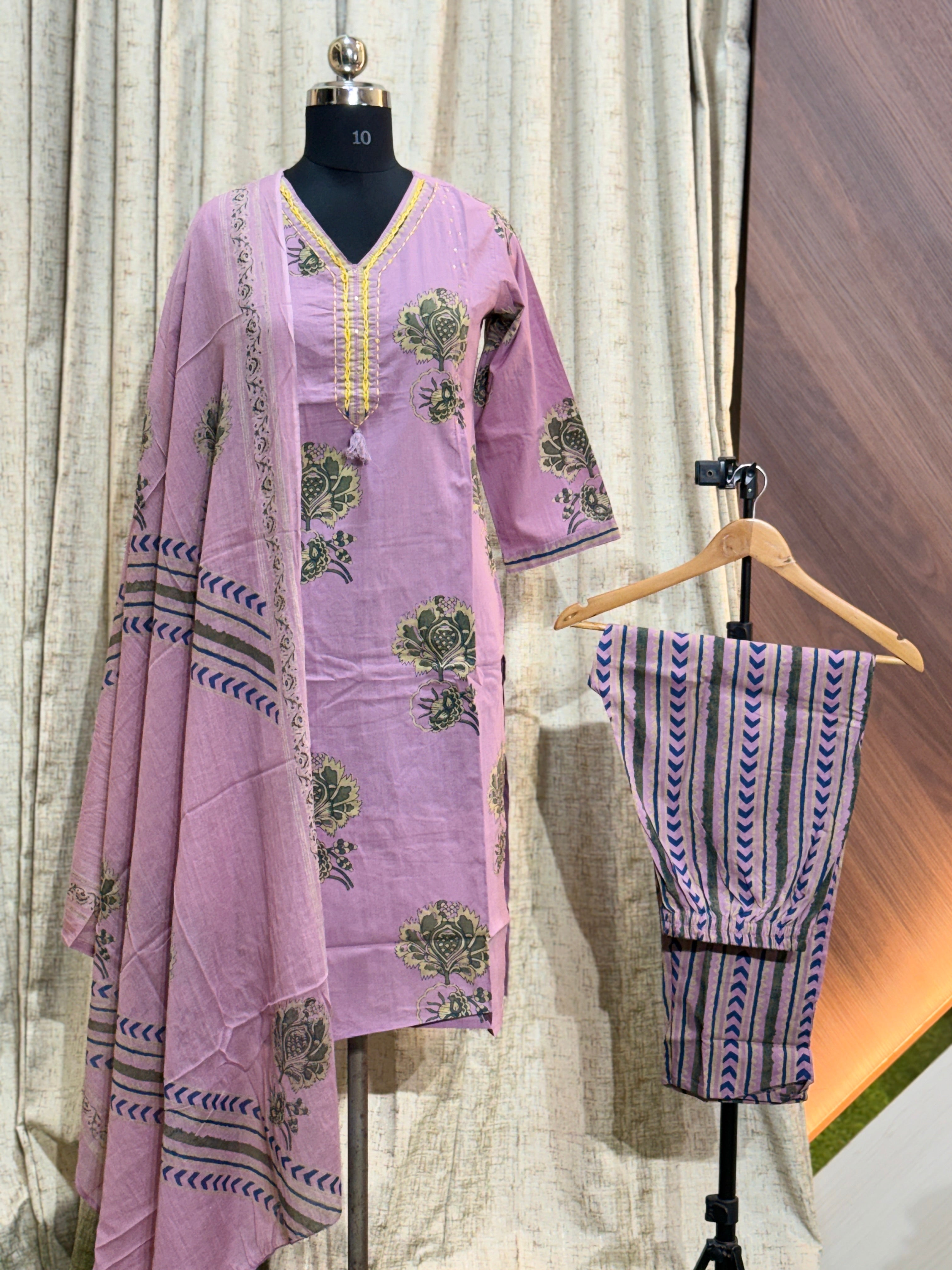 A193 - Kurti with Pant and Dupatta
