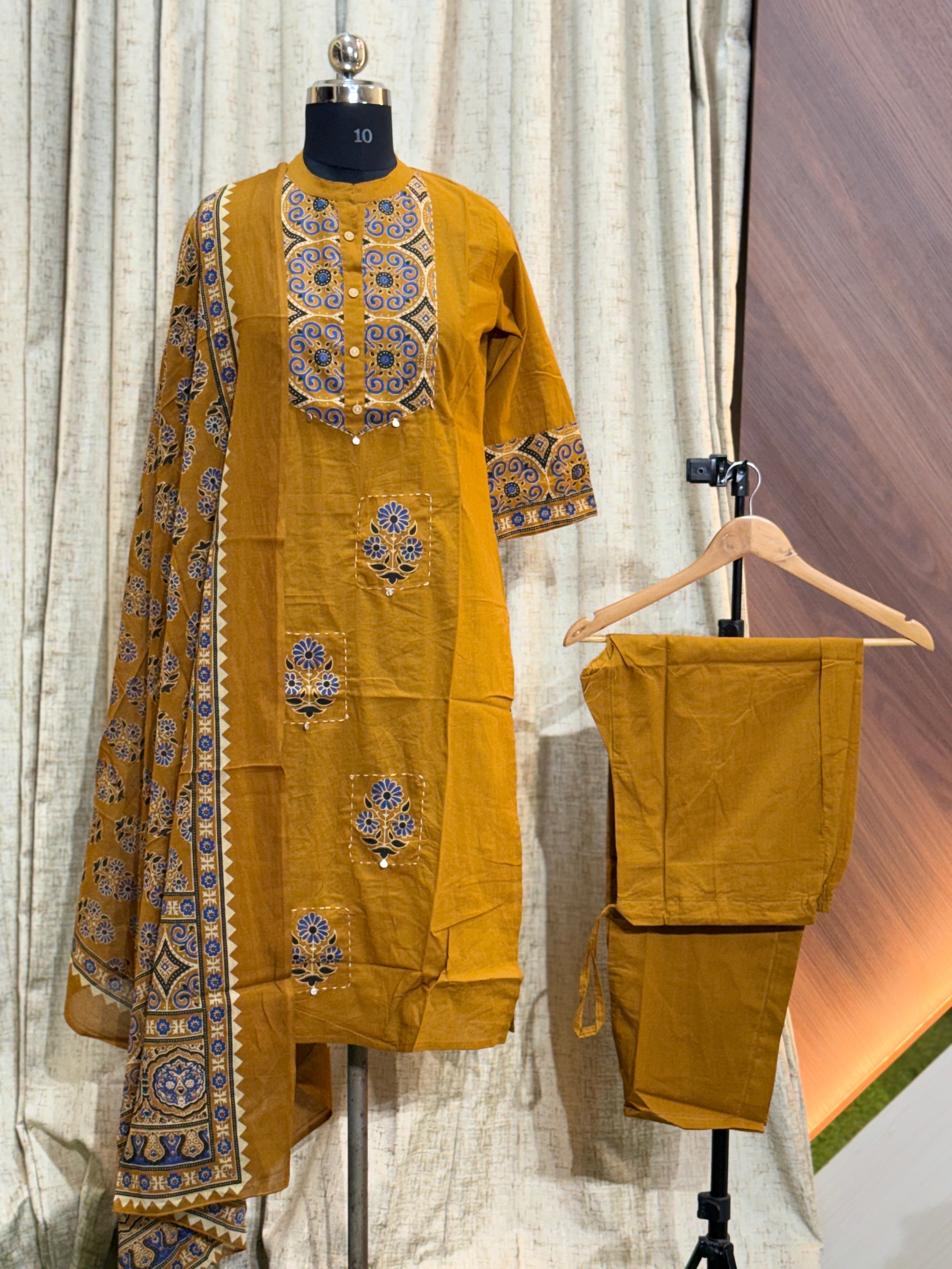 A192  - Kurti with Pant and Dupatta