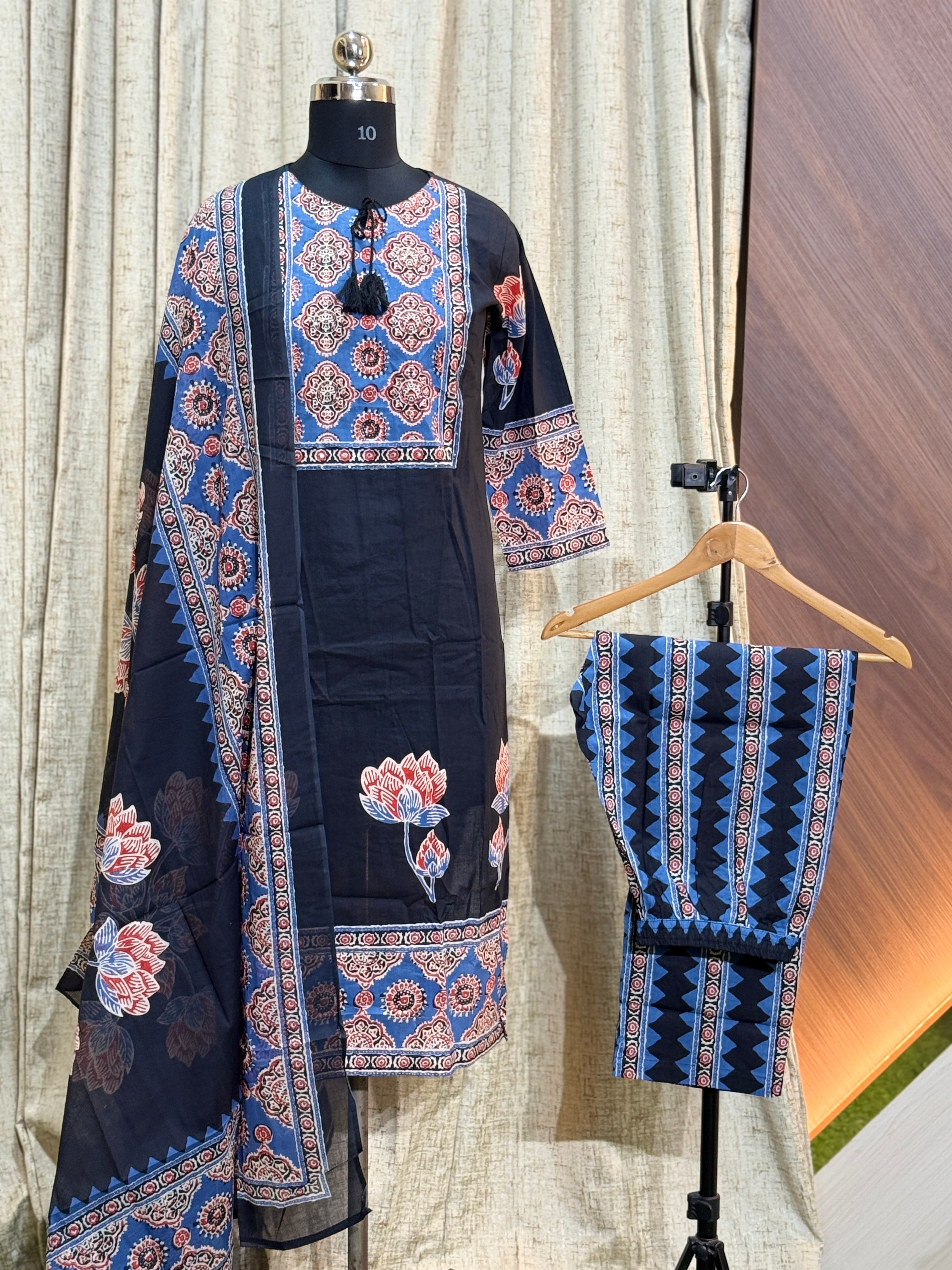 A198 - Kurti with Pant and Dupatta