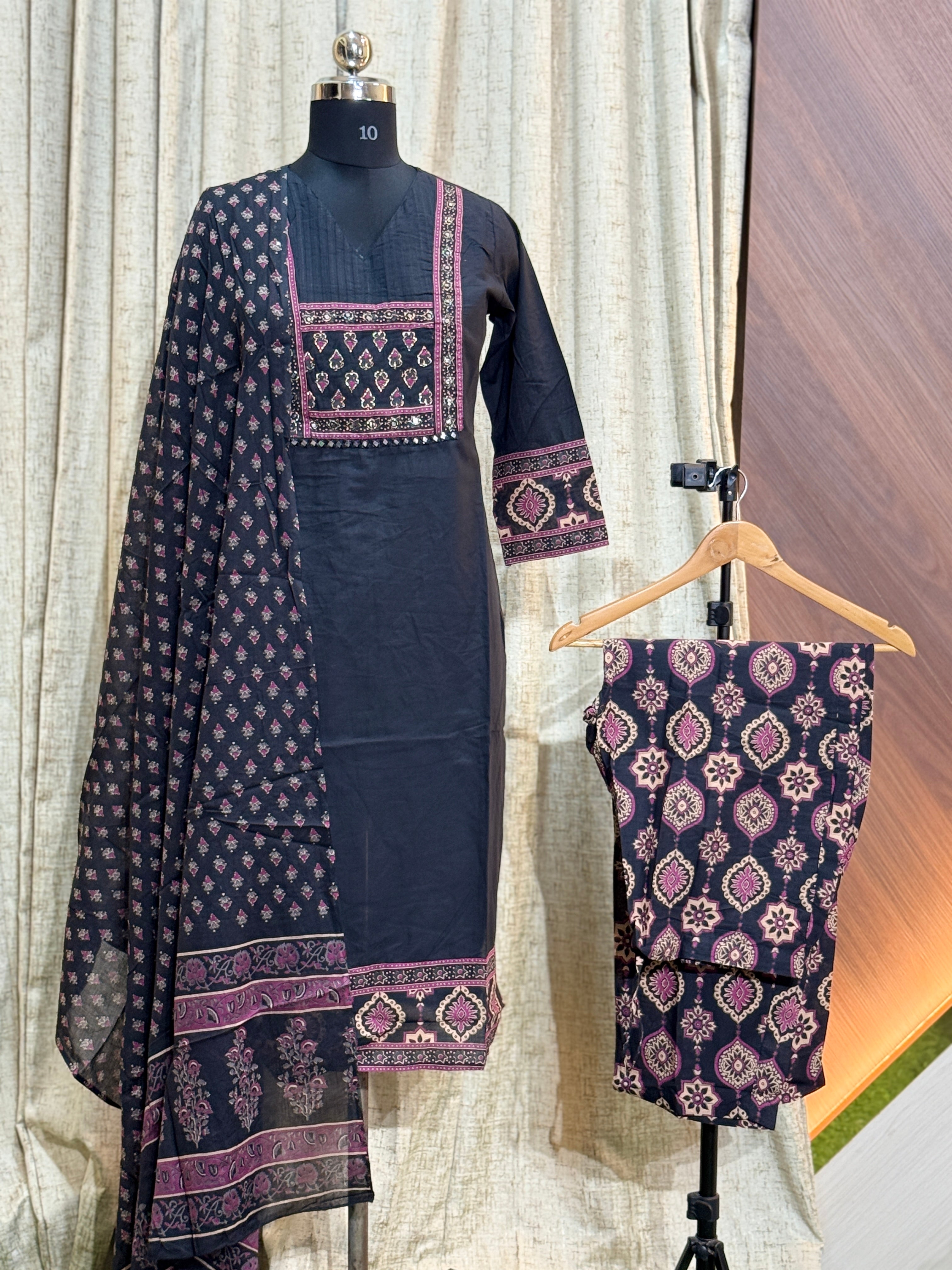 A199 - Kurti with Pant and Dupatta