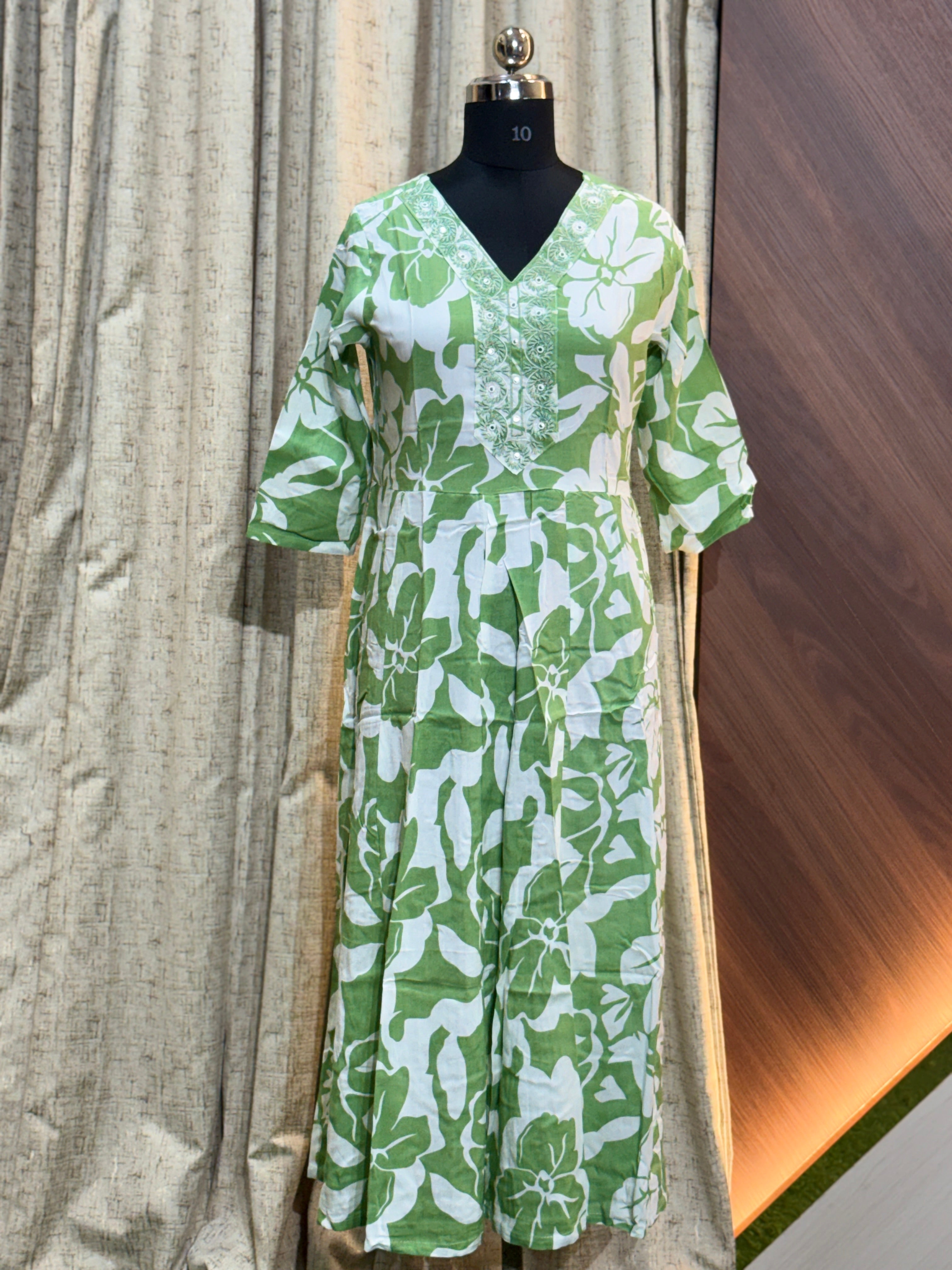 A372 -  Anarkali Kurtis
