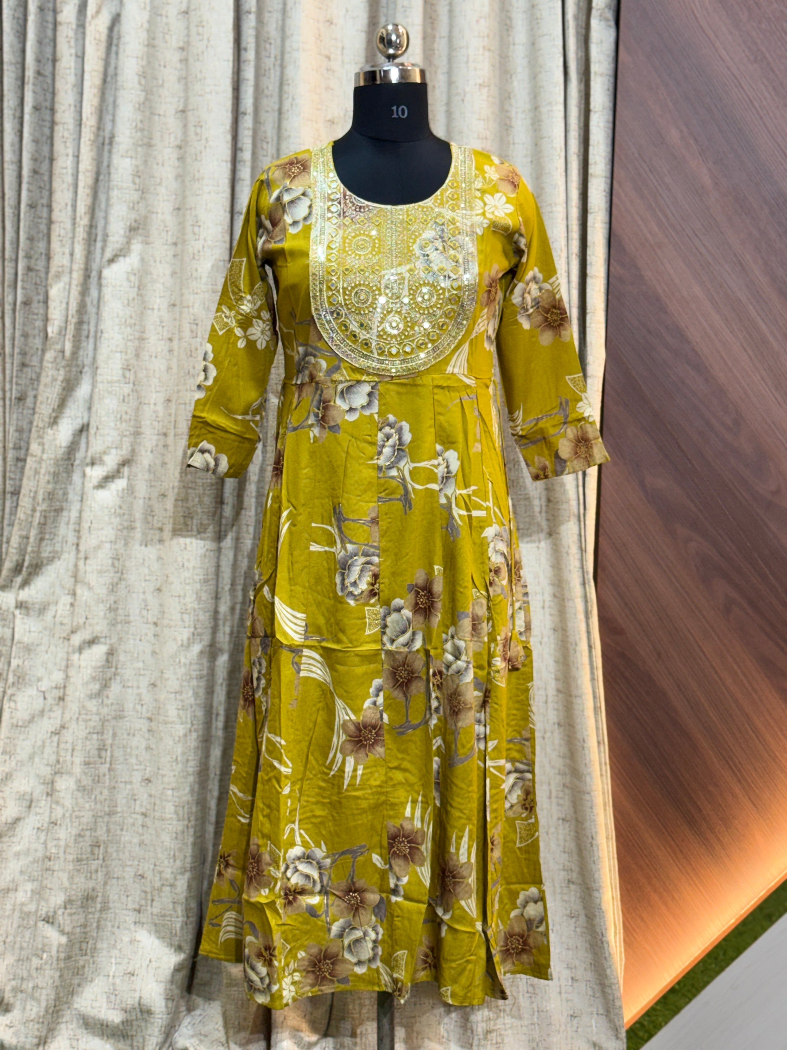 A381 -  Anarkali Kurtis