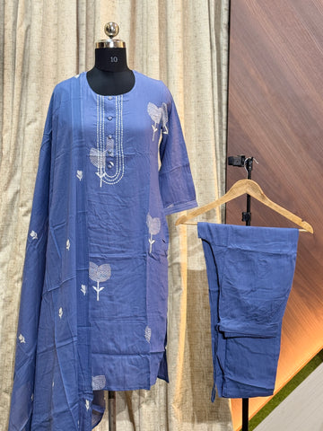A506  - Ryon Kurti with Pant and Dupatta