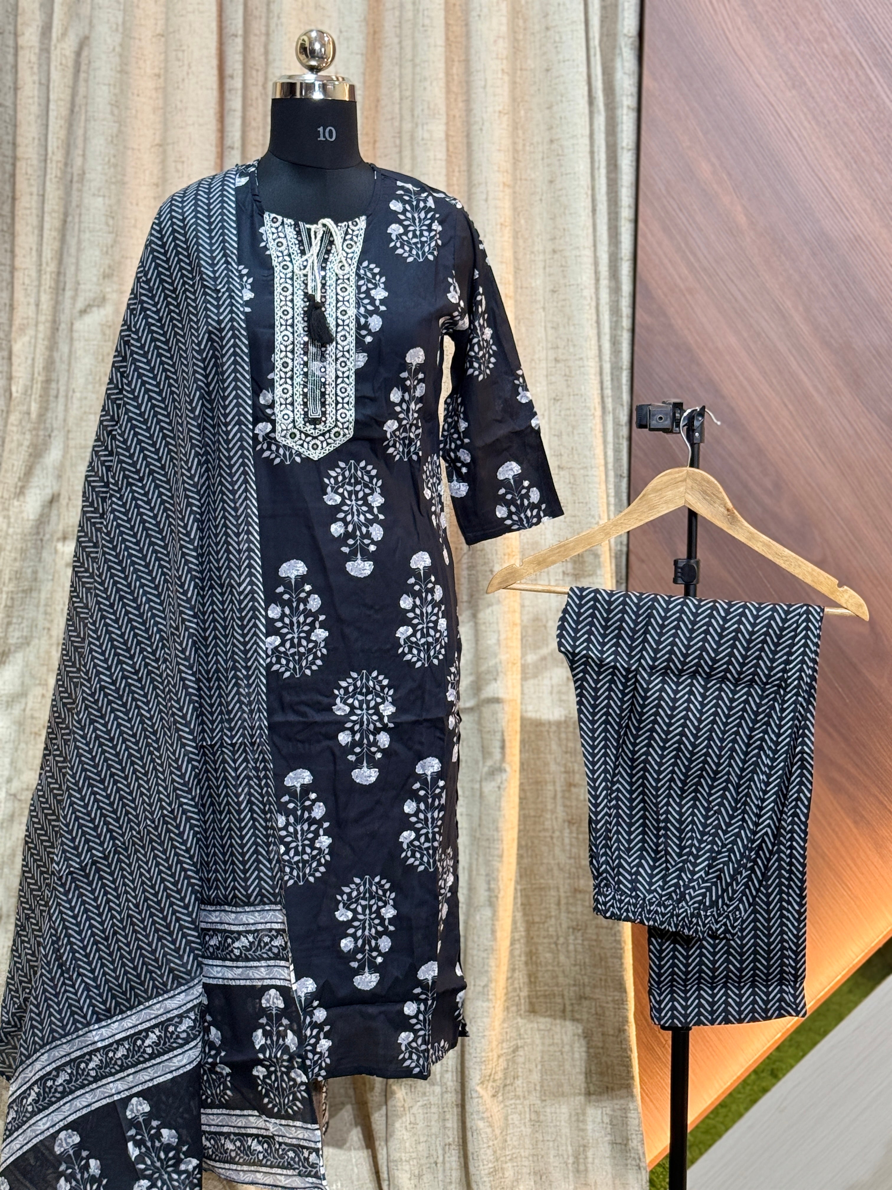 A492 - Cotton Kurti with Pant and Dupatta