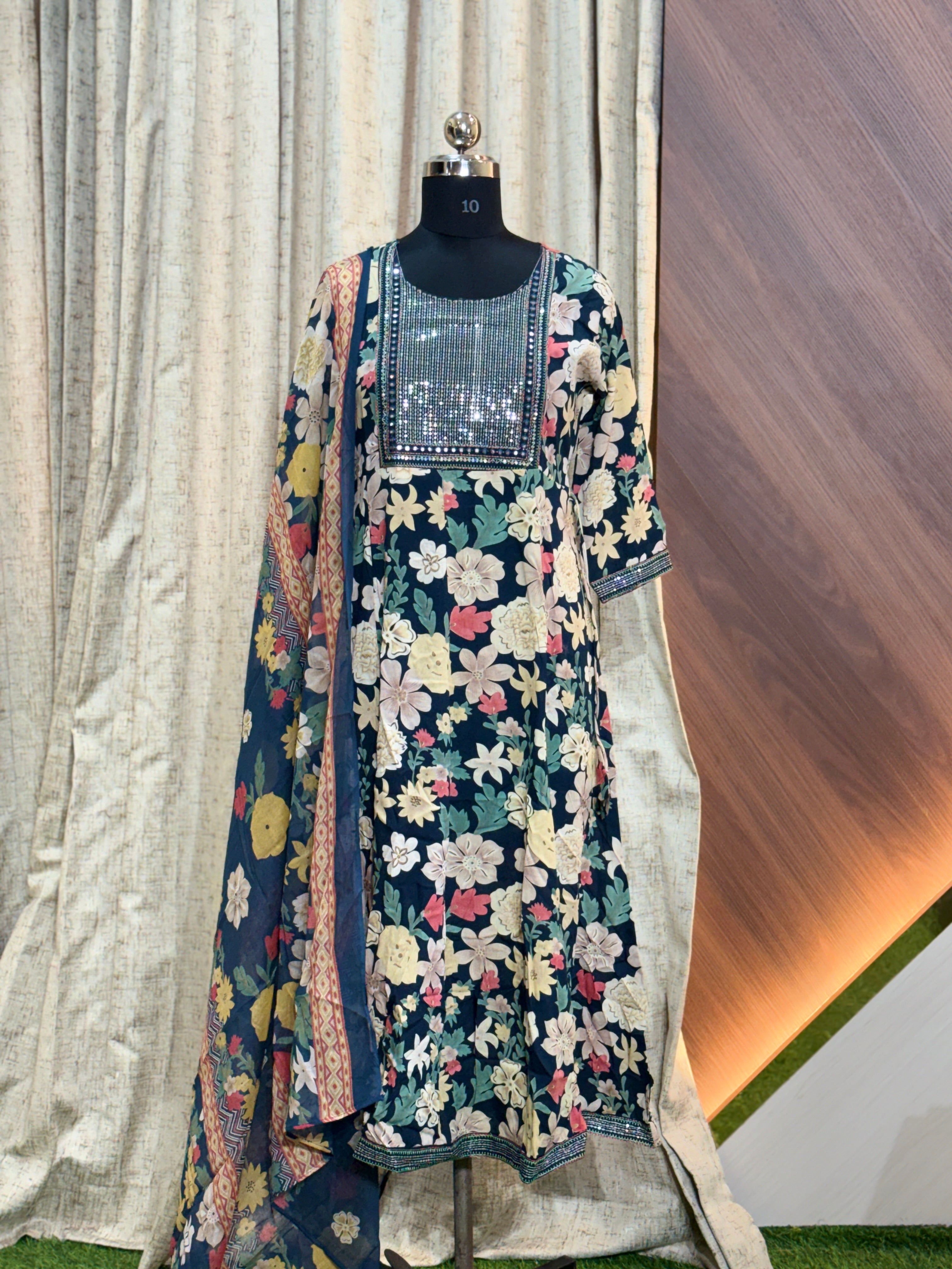 A561  - Anarkali kurtis with Dupatta