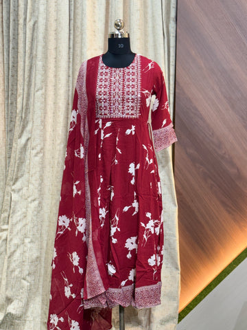 A569 - Anarkali kurtis with Dupatta
