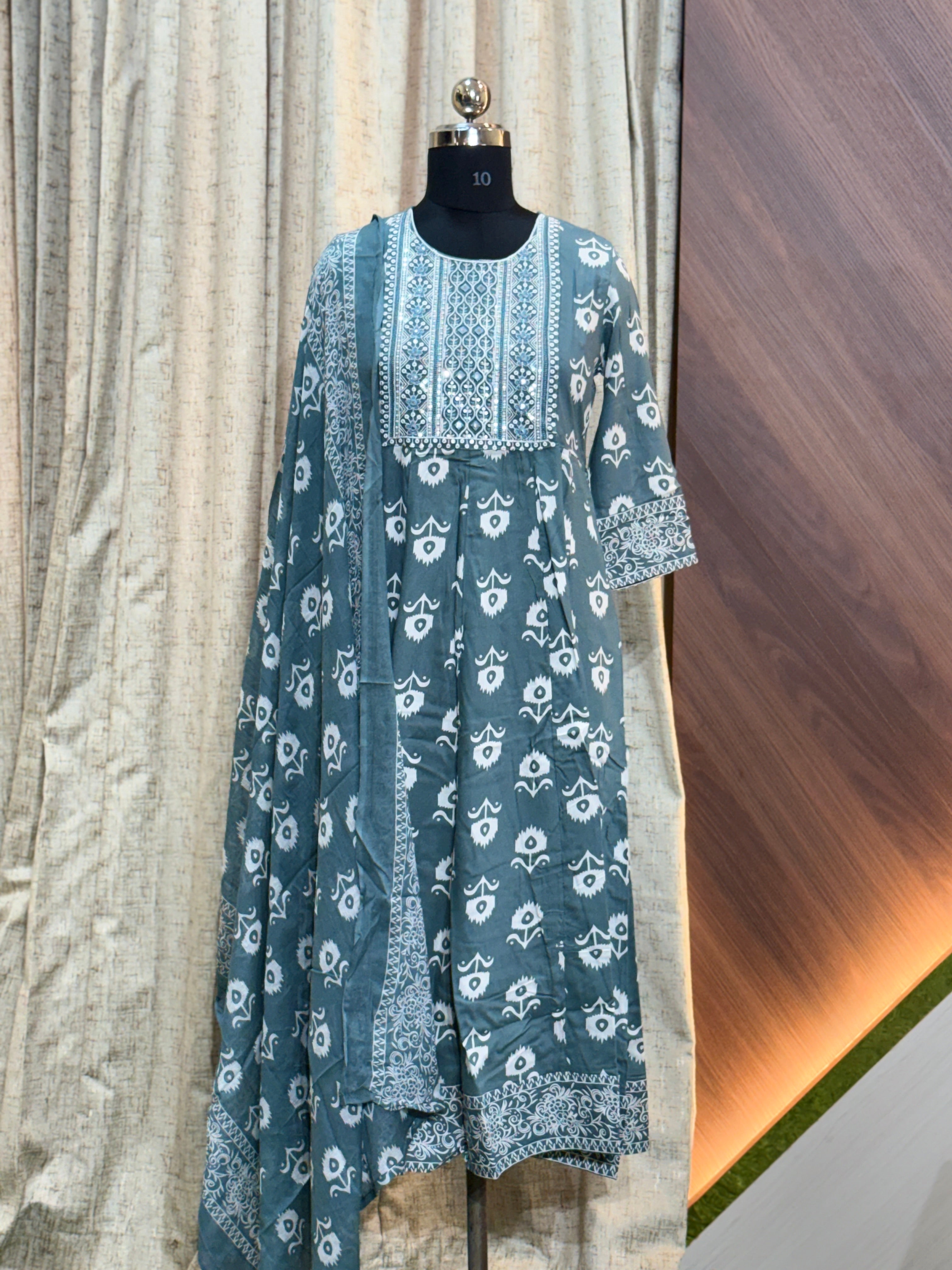 A570 - Anarkali kurtis with Dupatta
