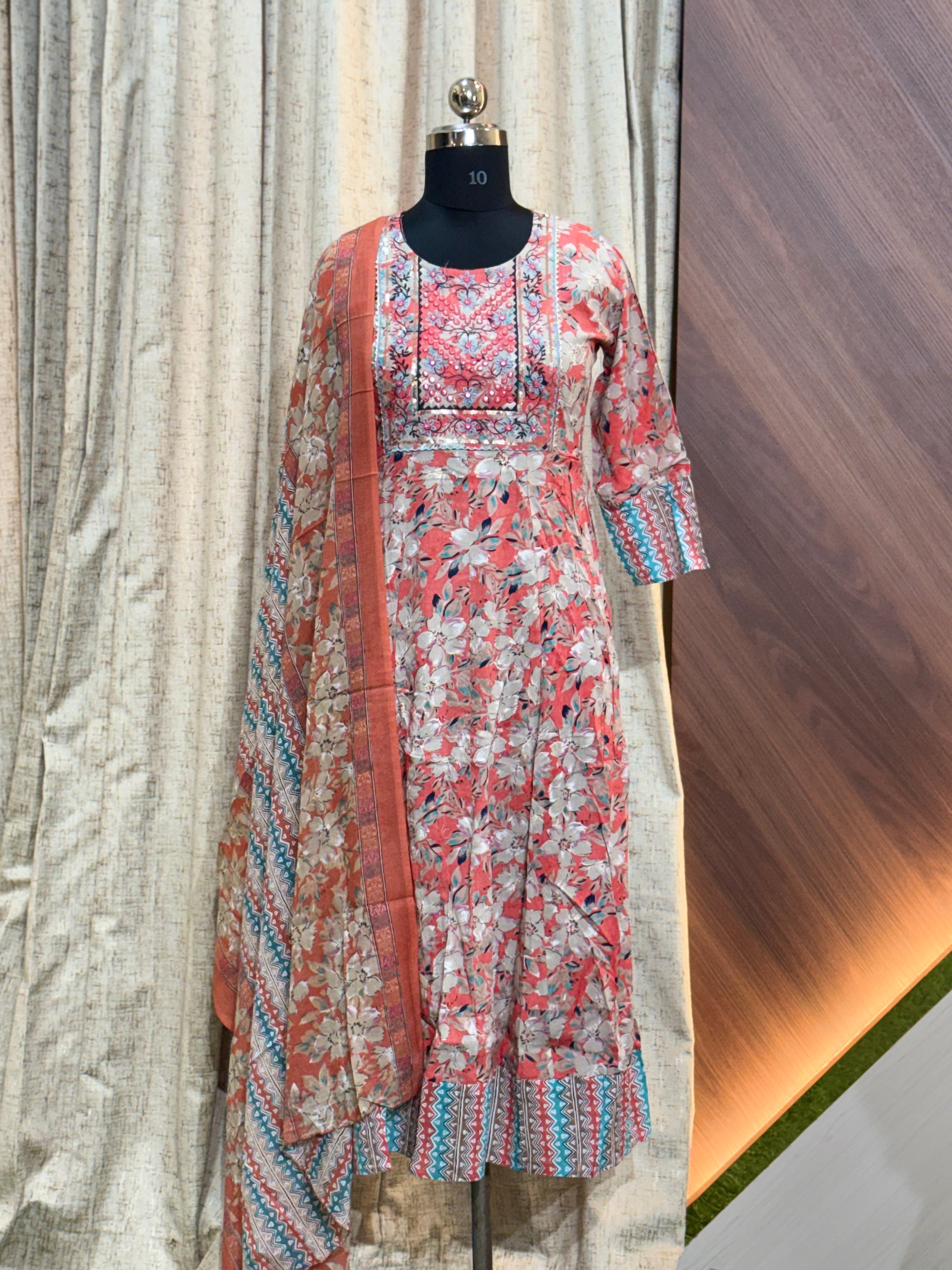 A574 - Anarkali kurtis with Dupatta