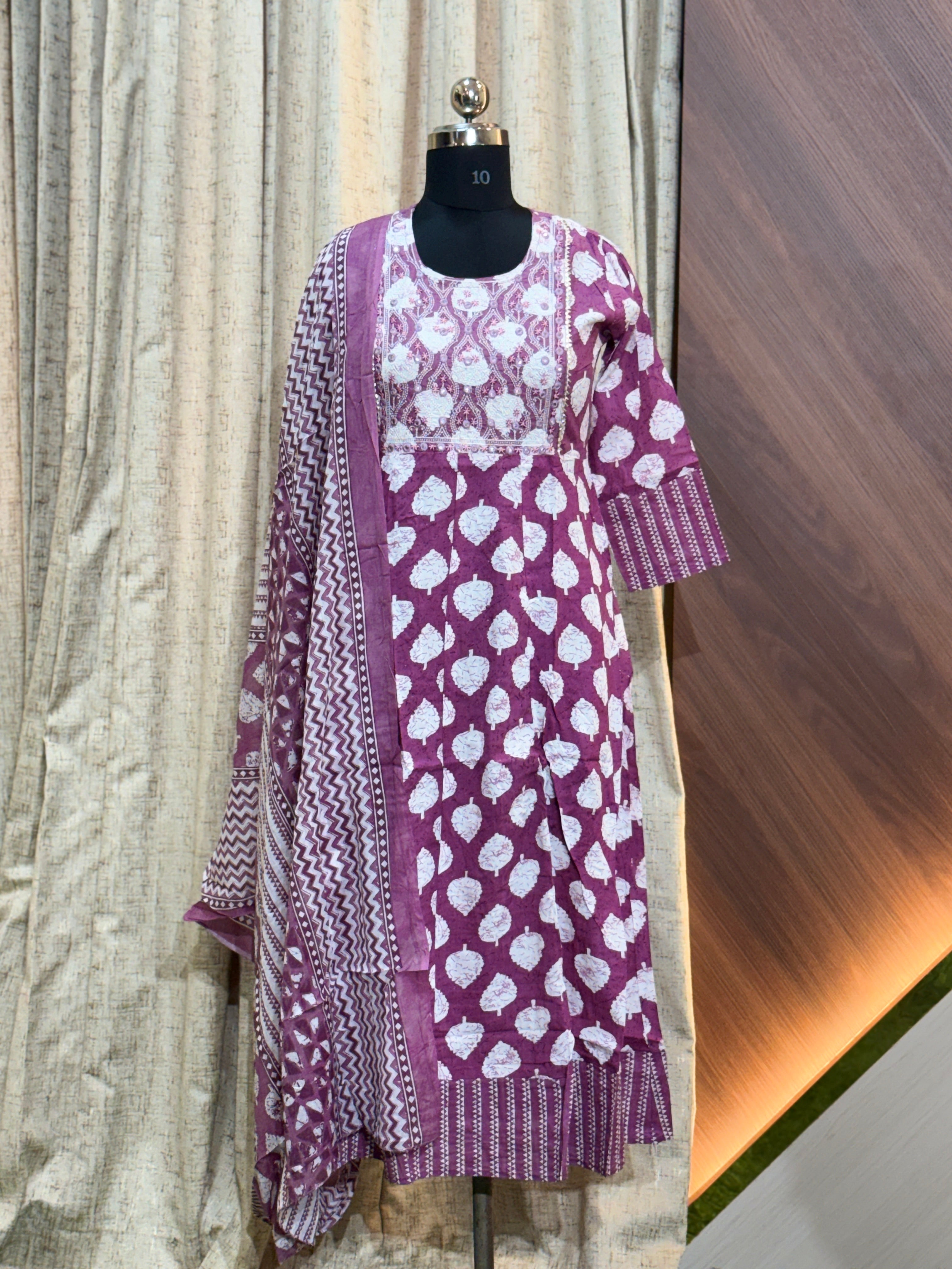 A575 - Anarkali kurtis with Dupatta