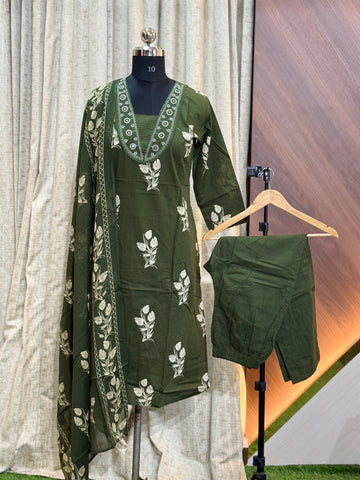 A634  - Kurti with Pant and Dupatta