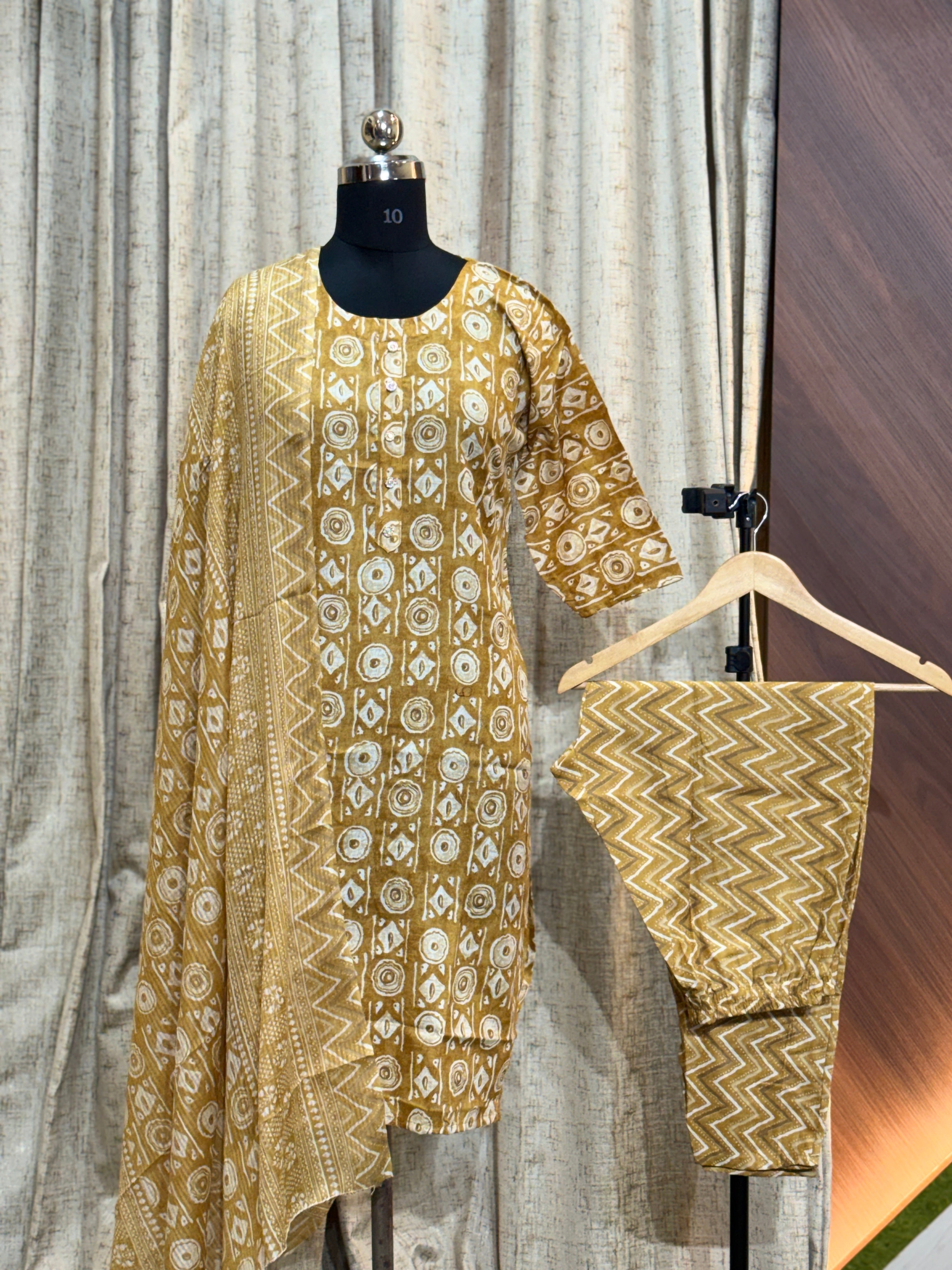 A680 - Cotton 3pc Kurta Set
