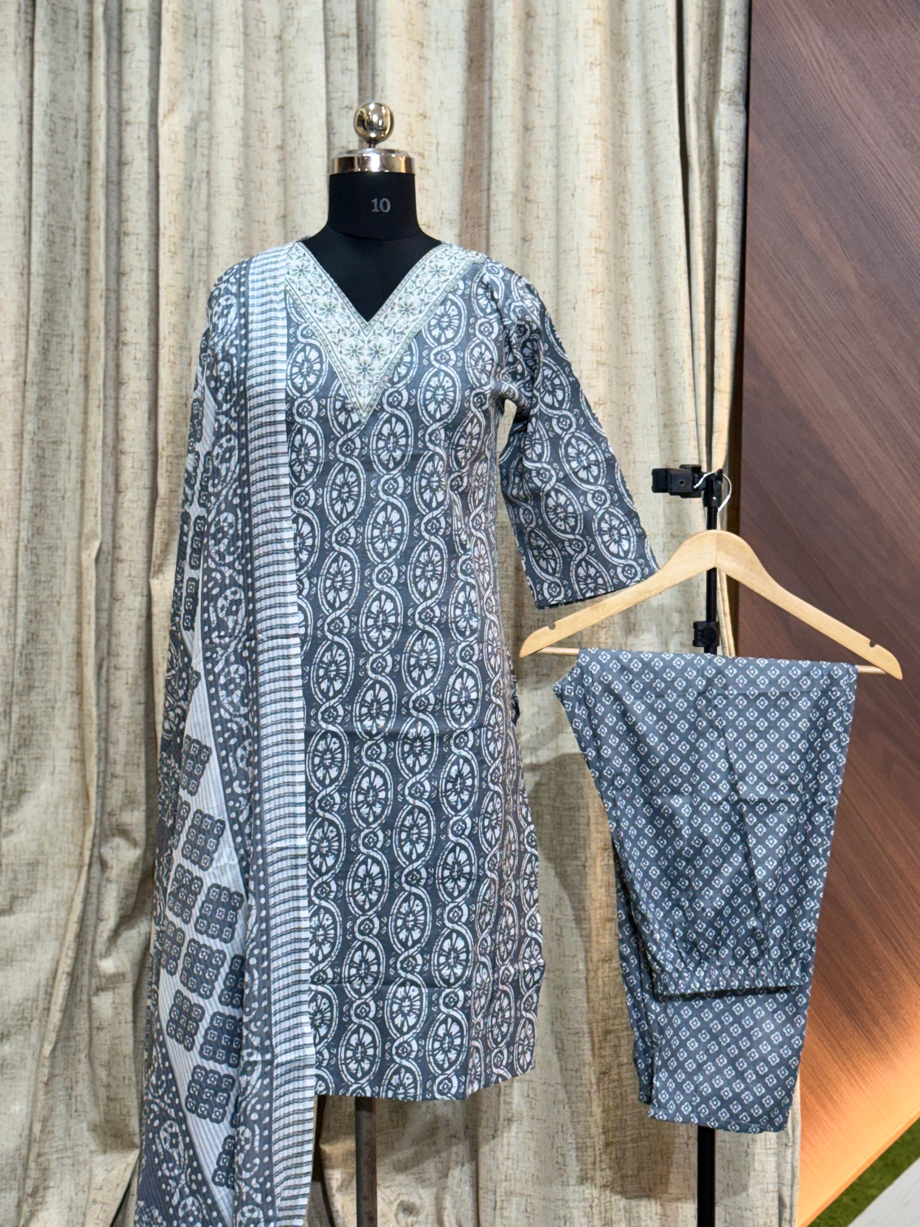 A683 - Cotton 3pc Kurta Set