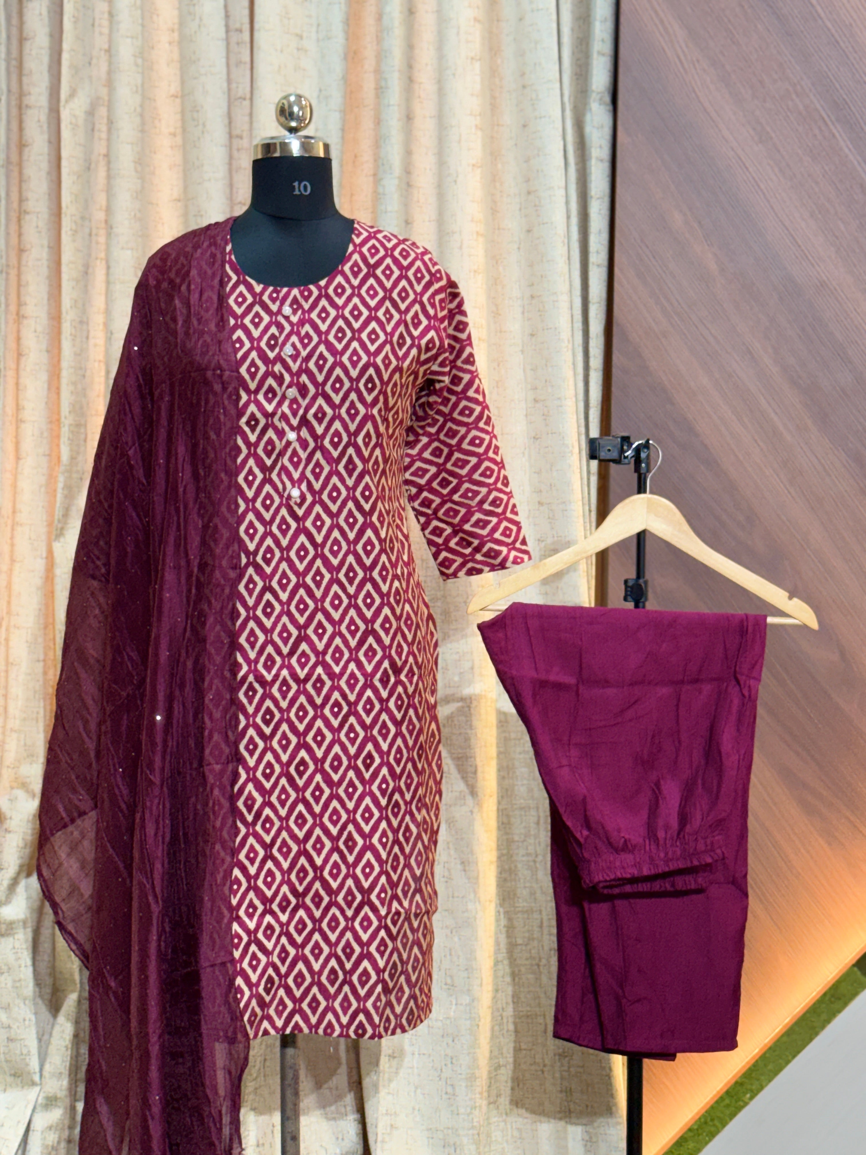 A699 - Kurti with Pant and Dupatta 3PCS