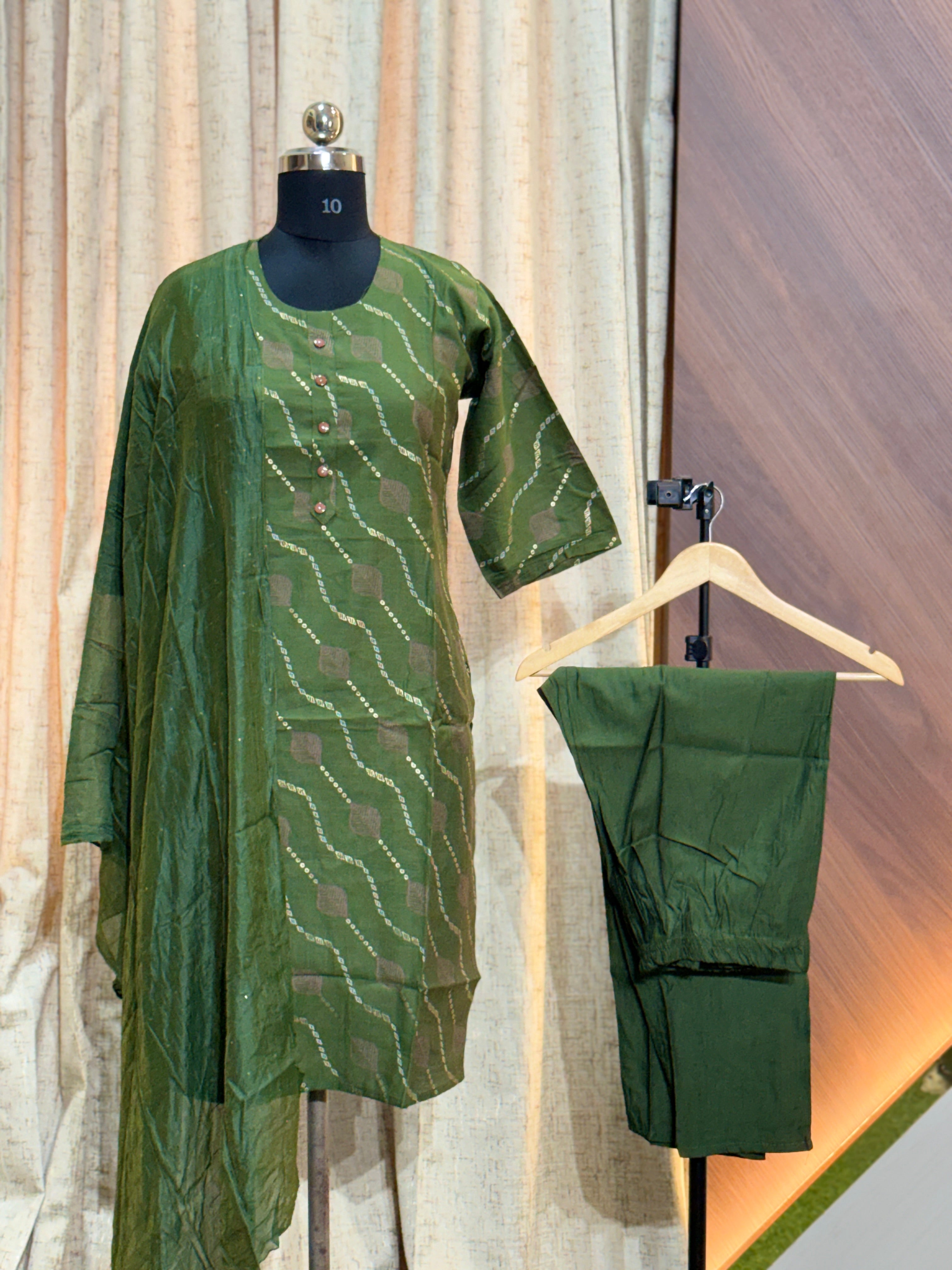 A698 - Kurti with Pant and Dupatta 3PCS