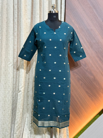 A853 - COTTON KURTIS