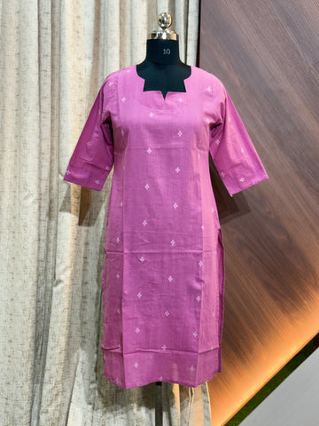 A879 - COTTON KURTIS