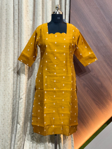 A910 - RAW SILK KURTIS