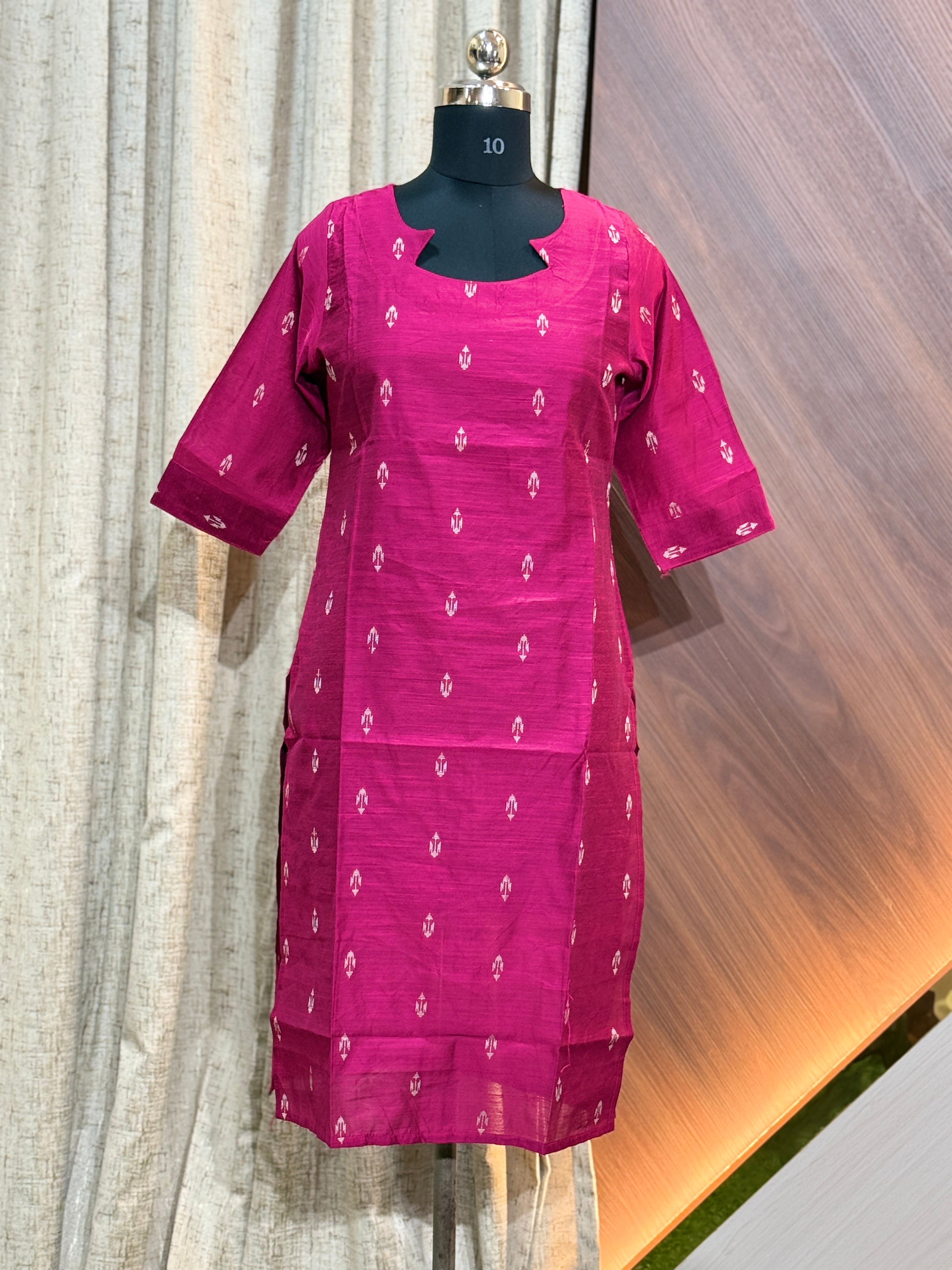 A904 - RAW SILK KURTIS