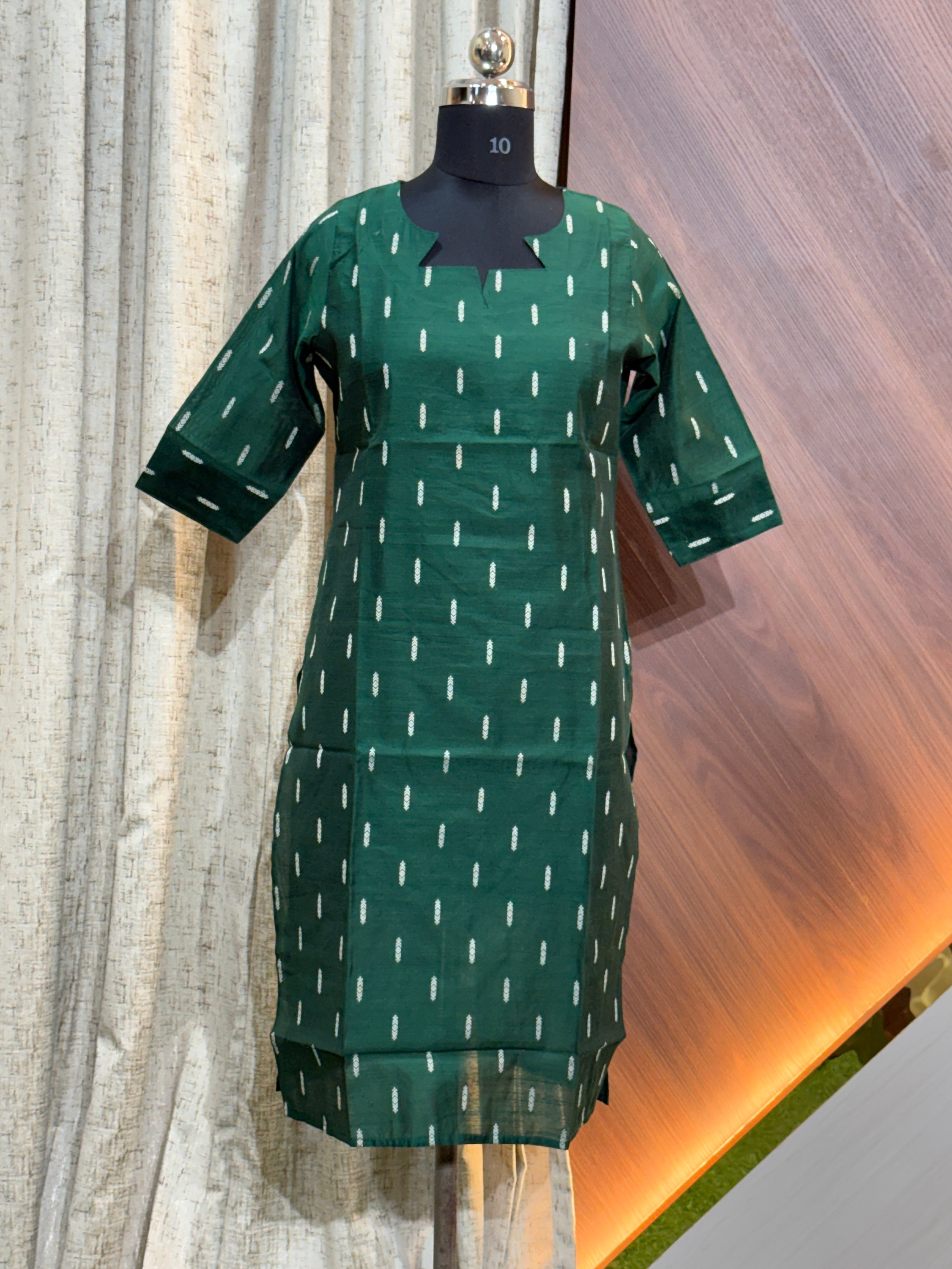 A906 - RAW SILK KURTIS