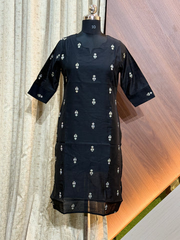 A890 - RAW SILK KURTIS
