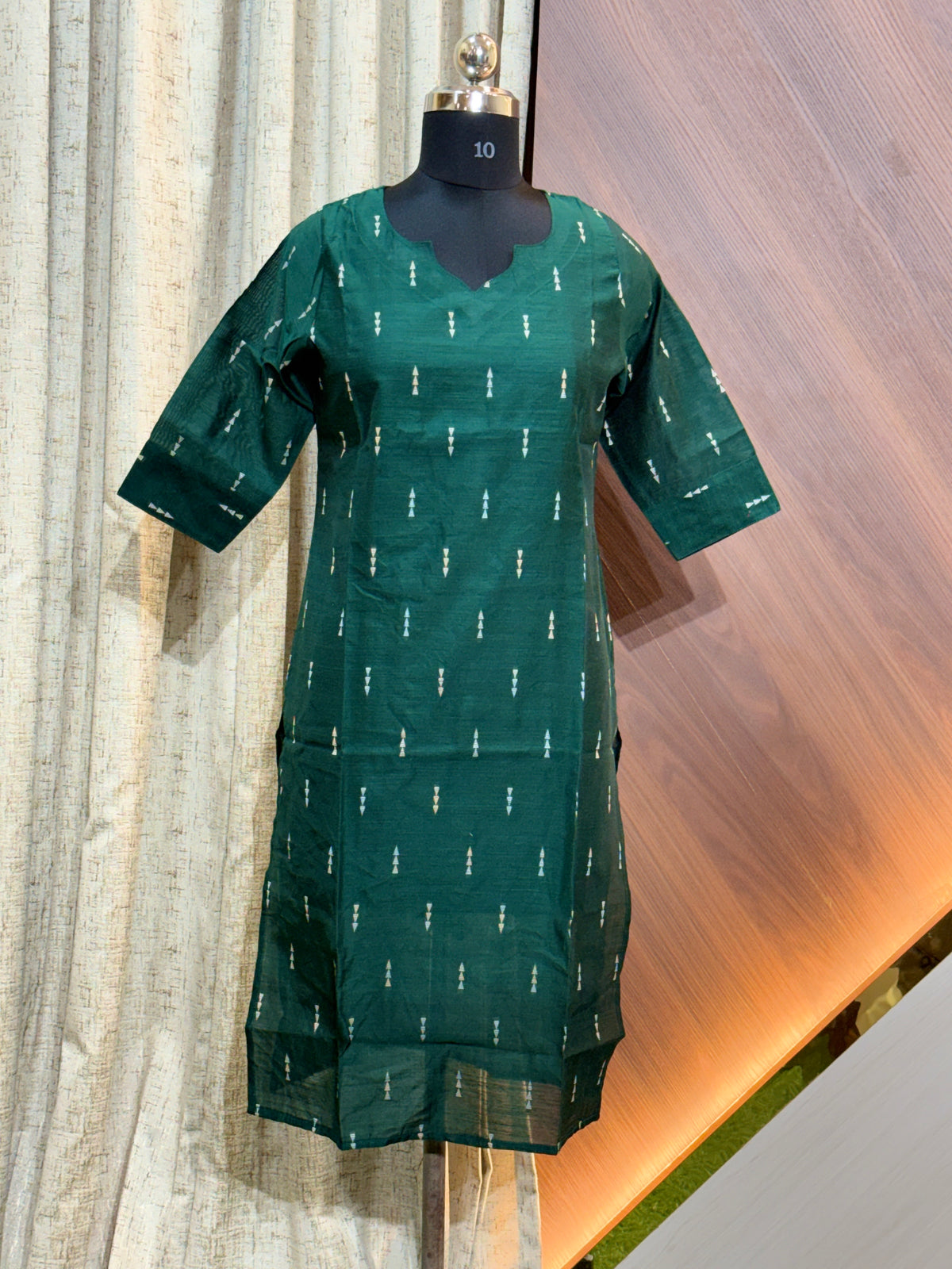 A891 - RAW SILK KURTIS