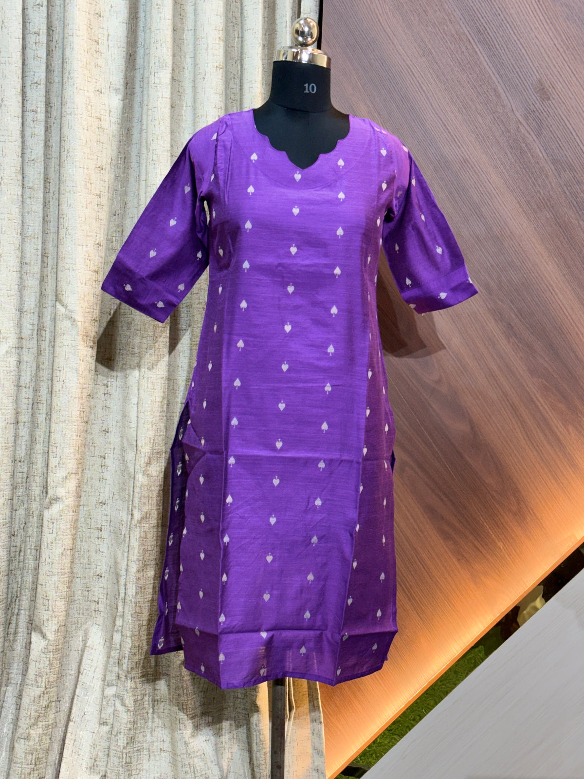 A885 - RAW SILK KURTIS