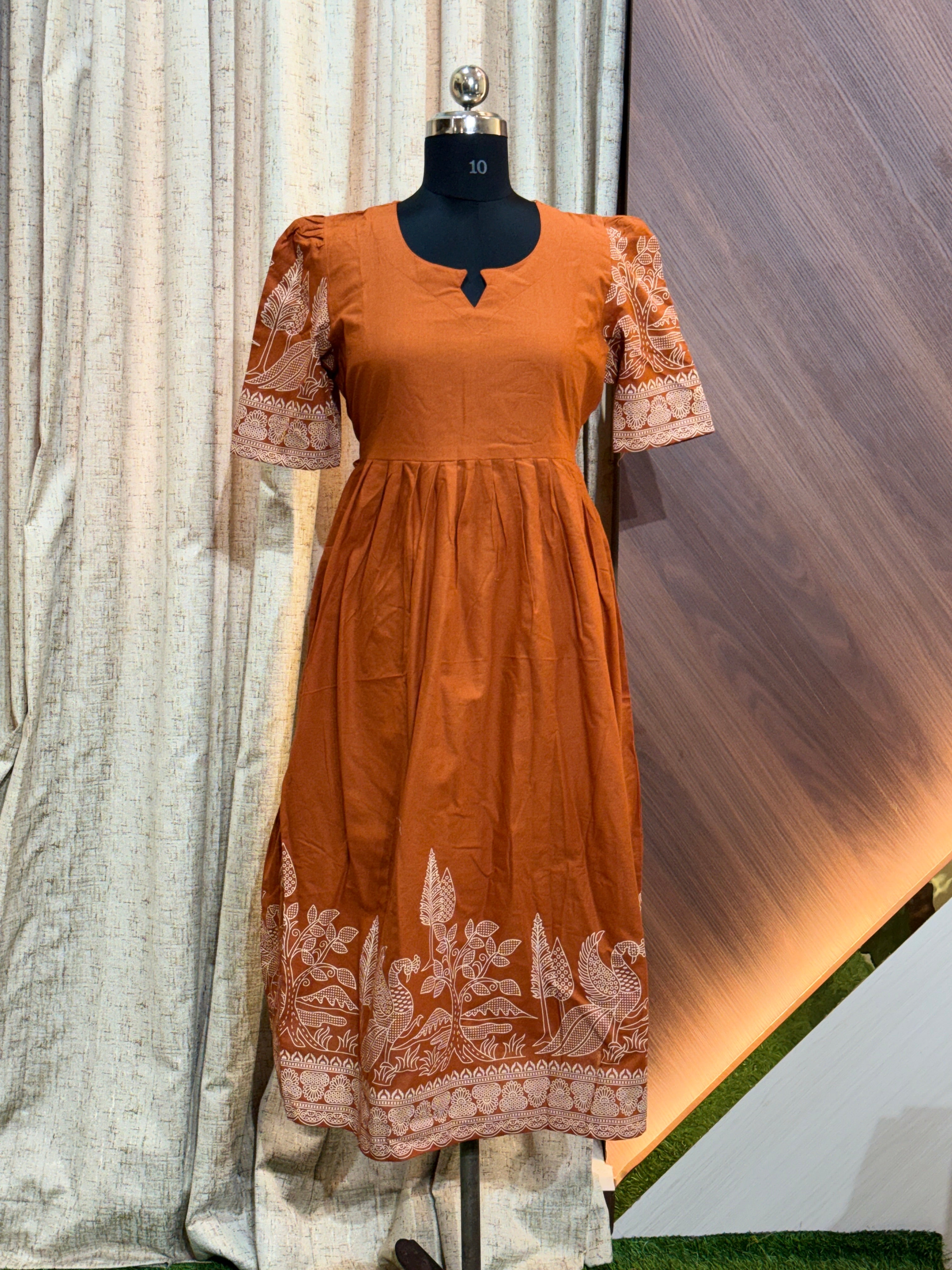 A1095 - Fit & Flared Frock