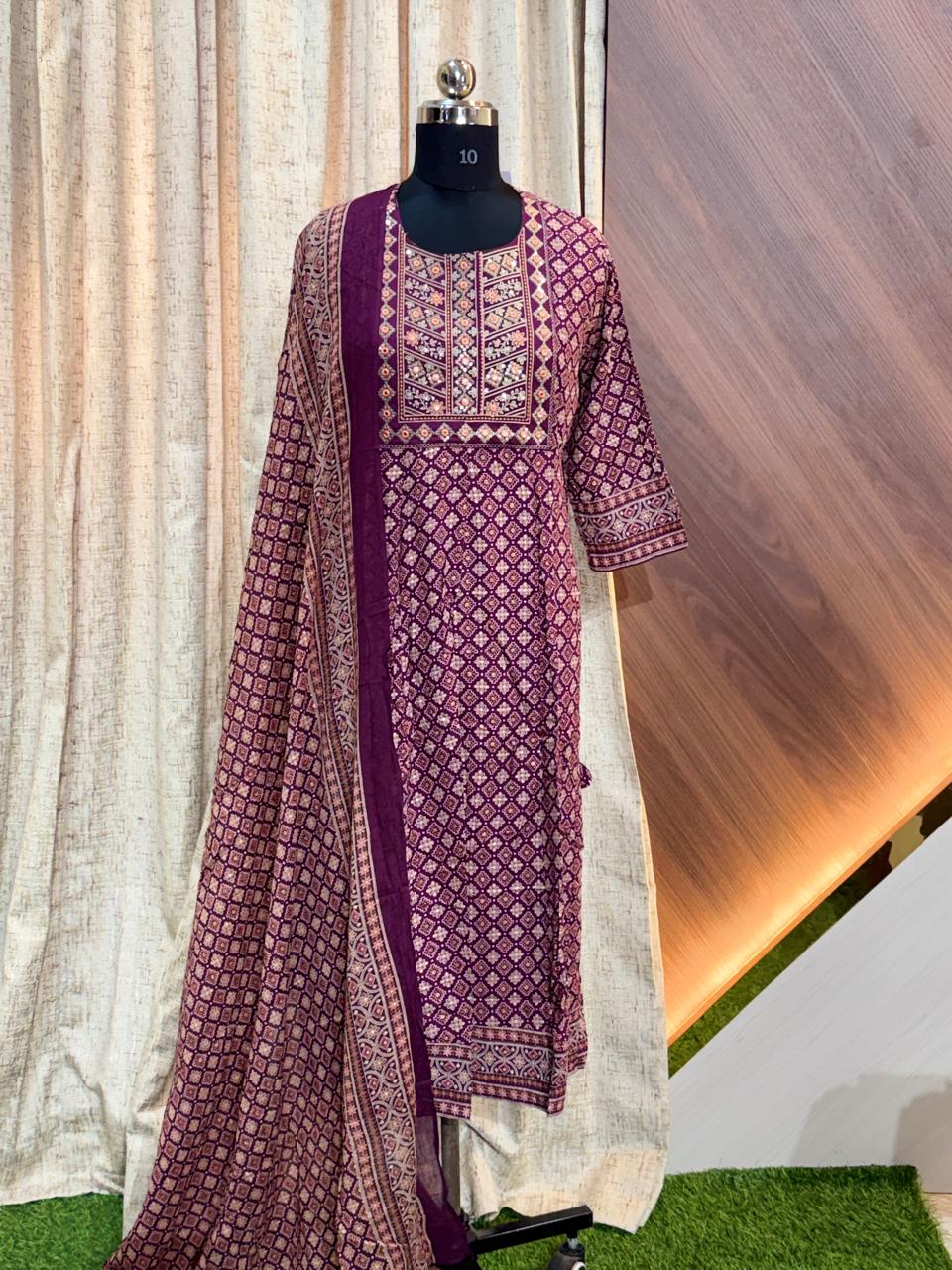 8019 -  Anarkali kurtis with duppatta