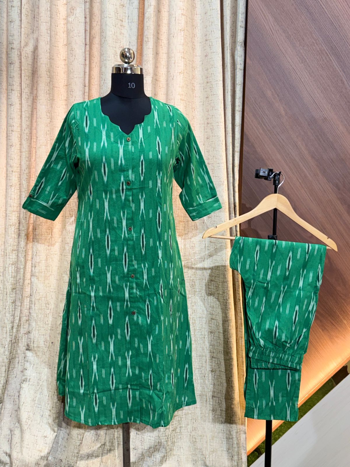 8132 - Ikkat Co-Ords