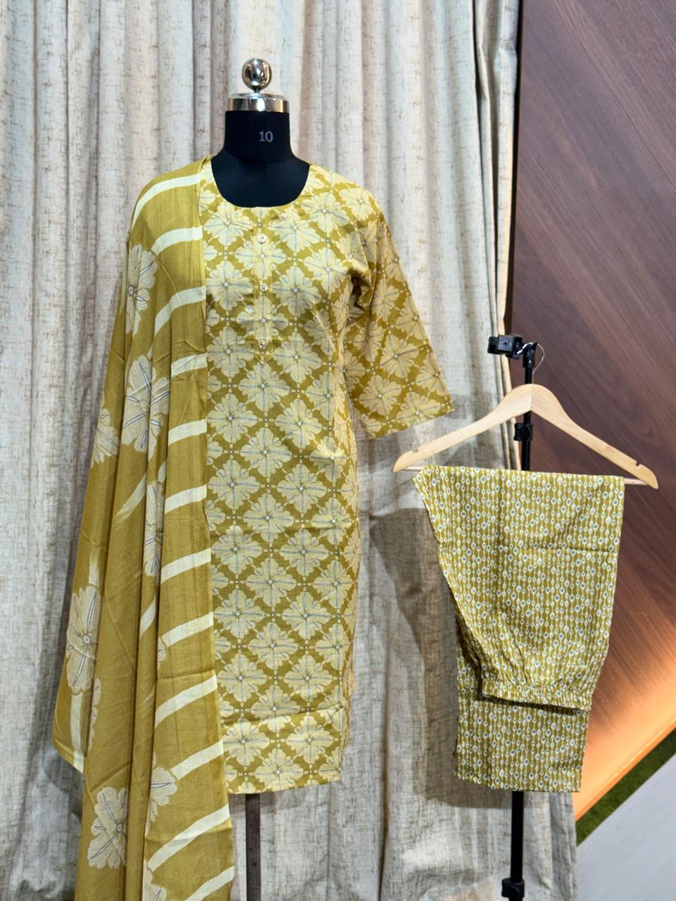 8214  - Cotton 3pc Kurta Set