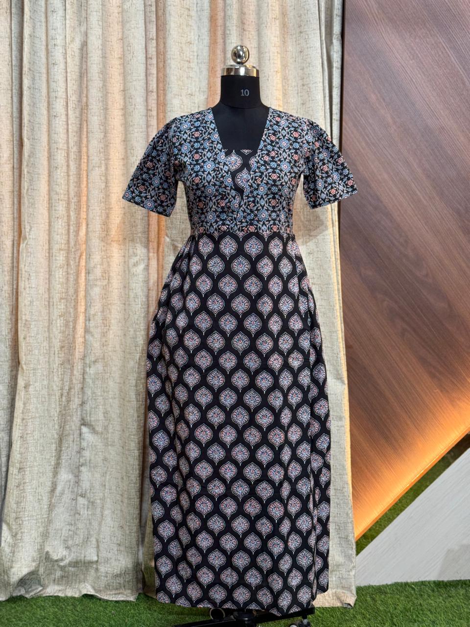 8386 - Frock Style Nighty