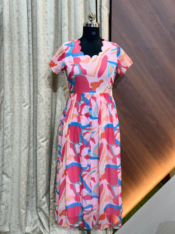 8486 -  Georgette Frock