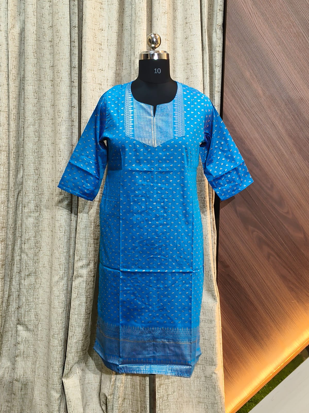 8530 -  SILK KURTIS