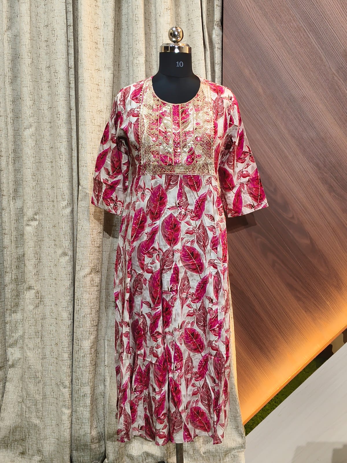 9357 -  Anarkali Kurtis