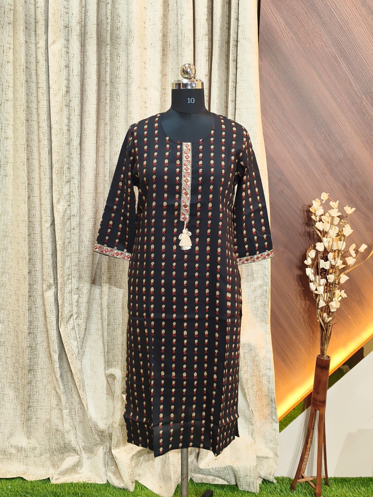 9362 - Long Kurtis
