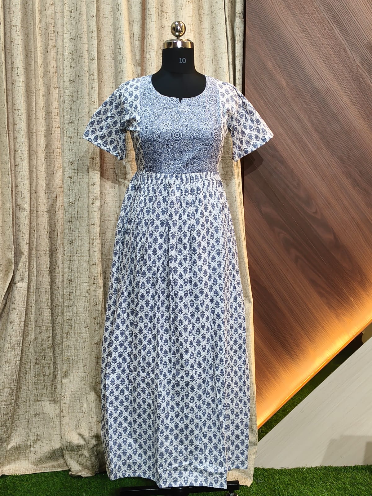 9318 - Frock Style Nighty