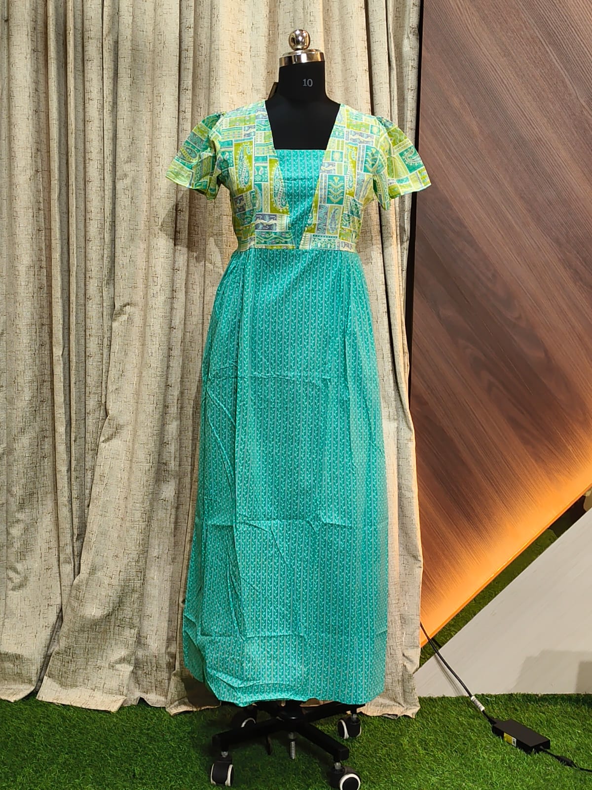 9611 - Frock Style Nighty
