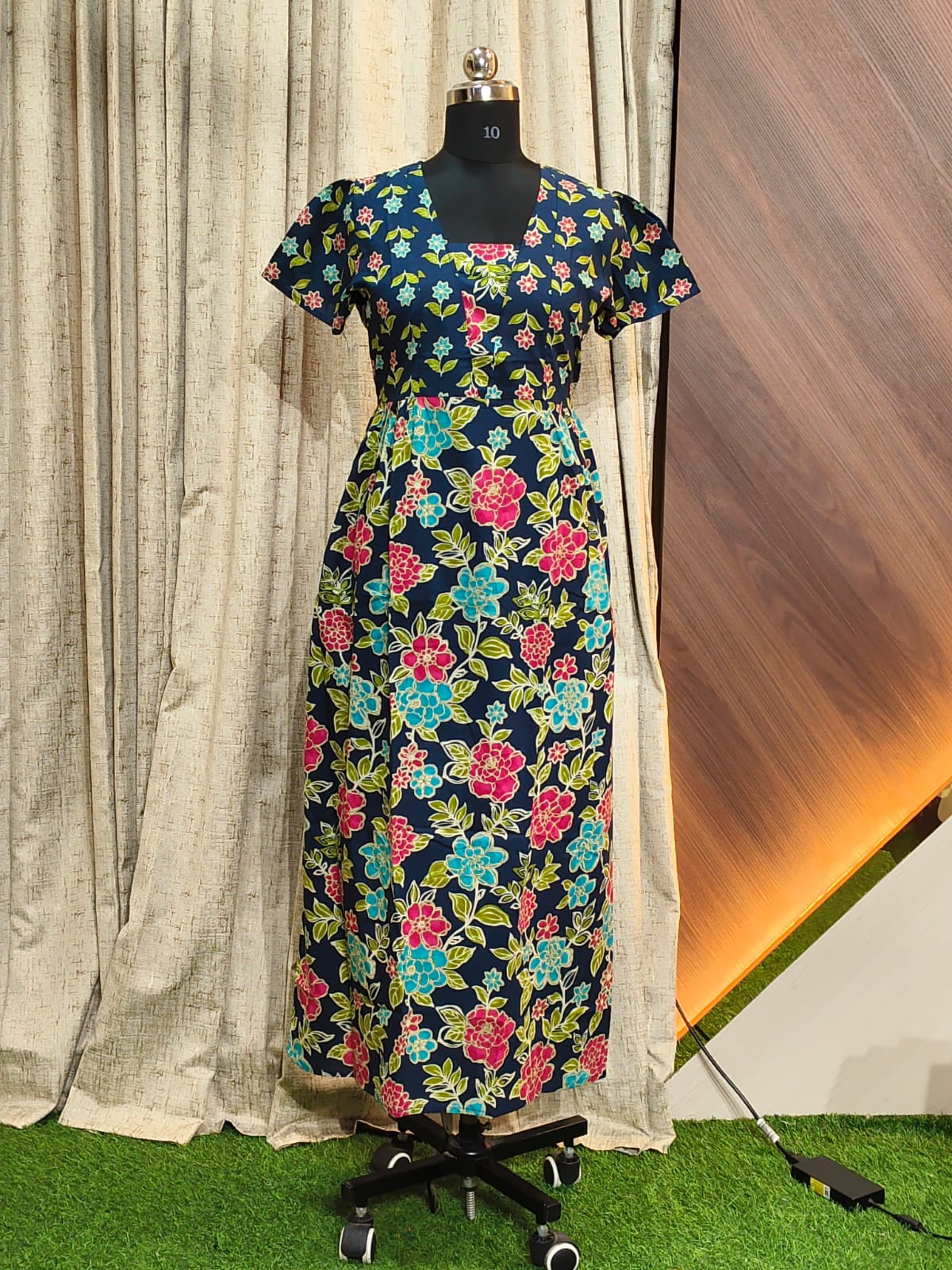 9608 - Frock Style Nighty