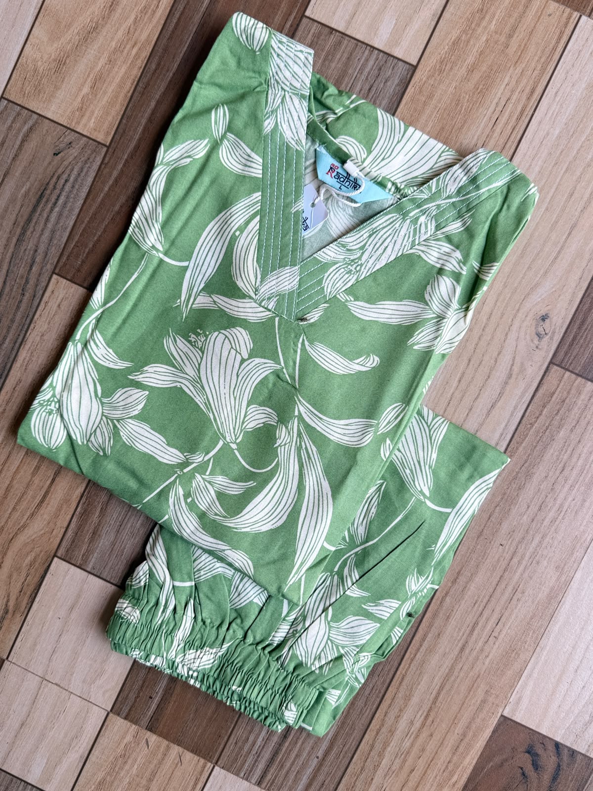 A158 -  Rayon Co-ords
