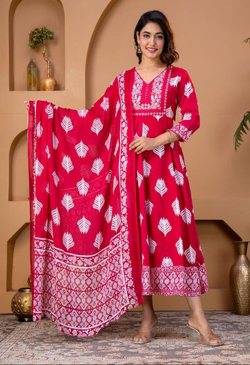 A264 - Anarkali kurtis with Dupatta