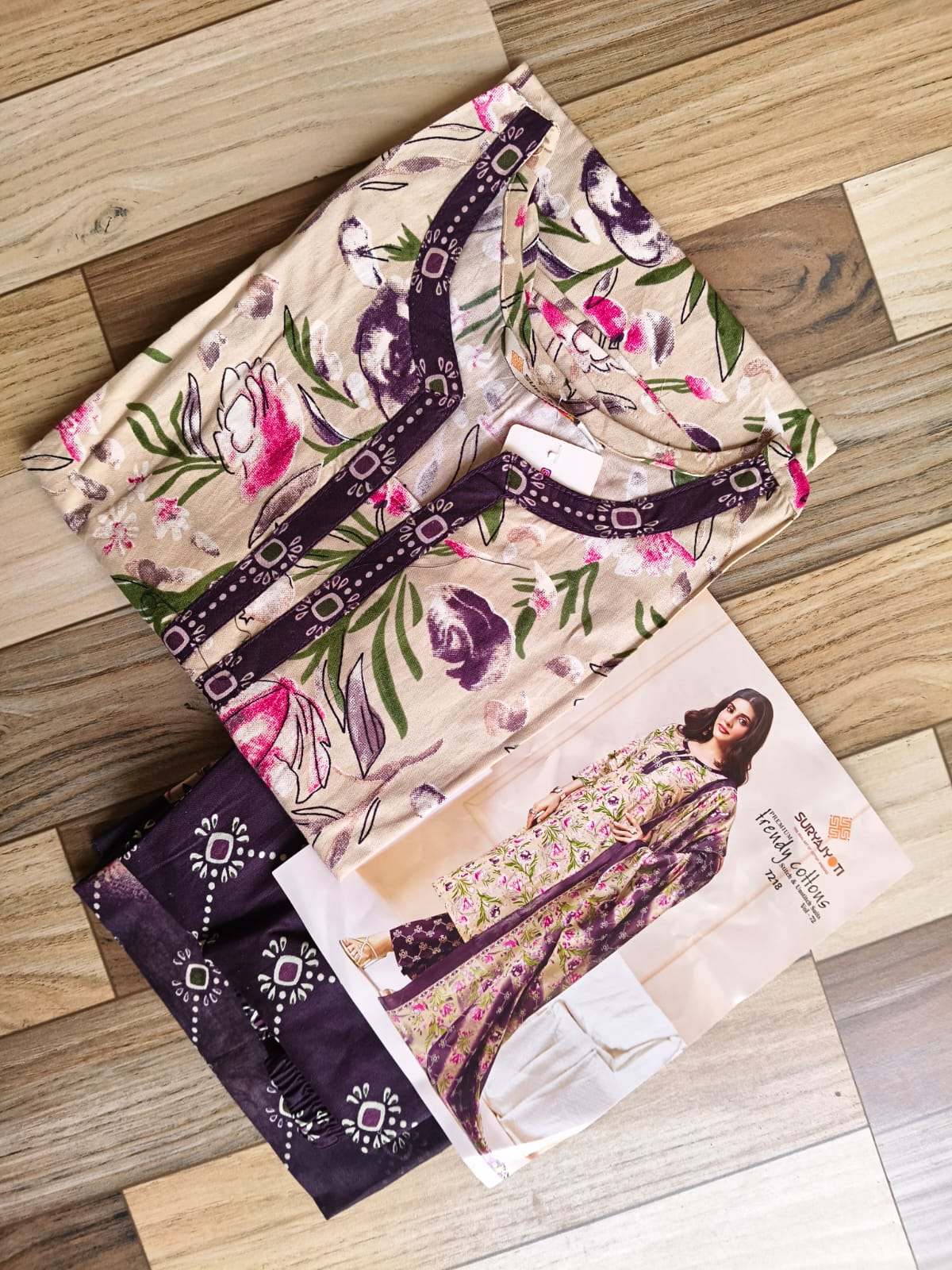 A526 -  Kurti with Pant and Dupatta