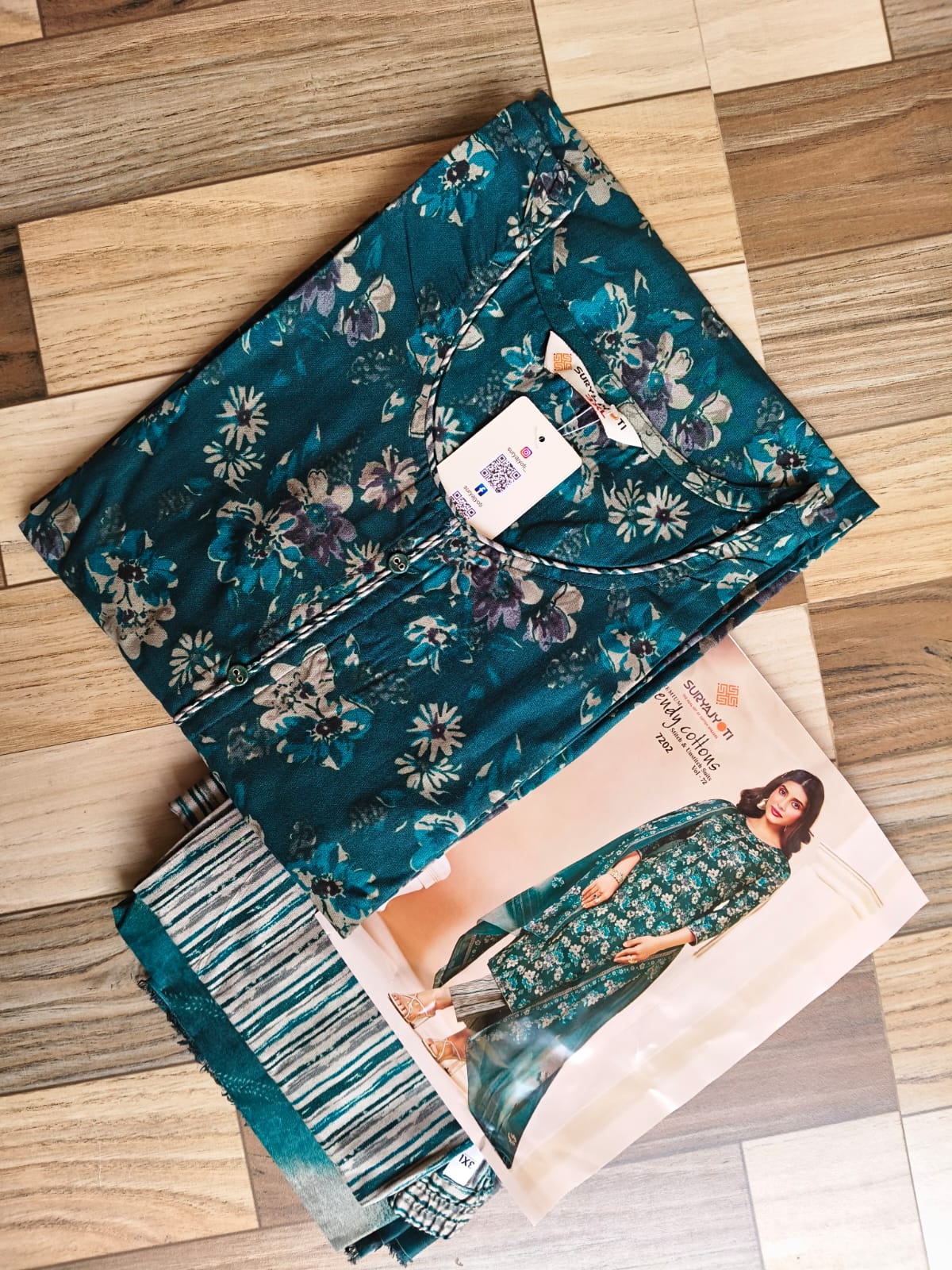 A520 -  Kurti with Pant and Dupatta