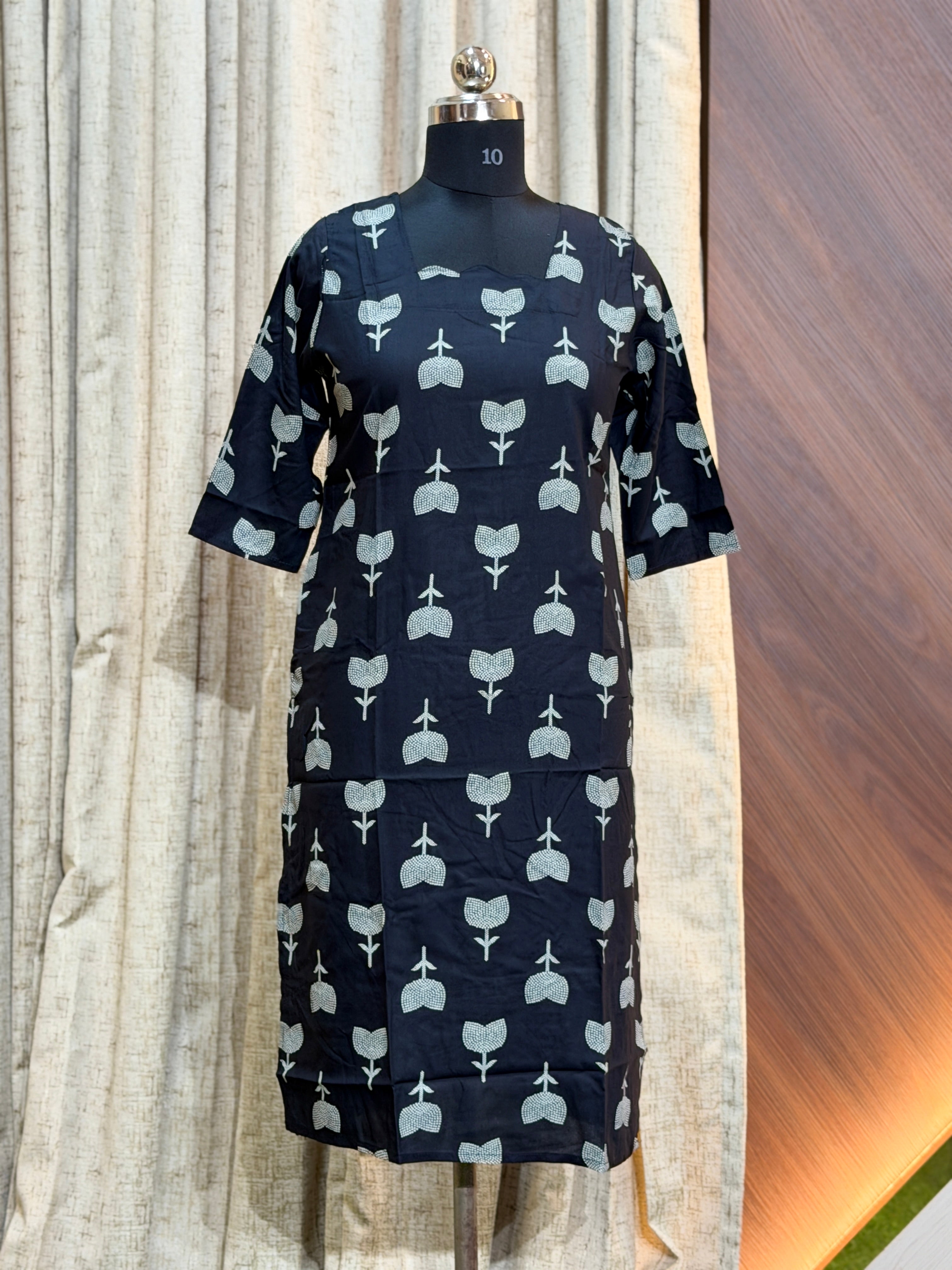 9650 - Daily wear Kurtis