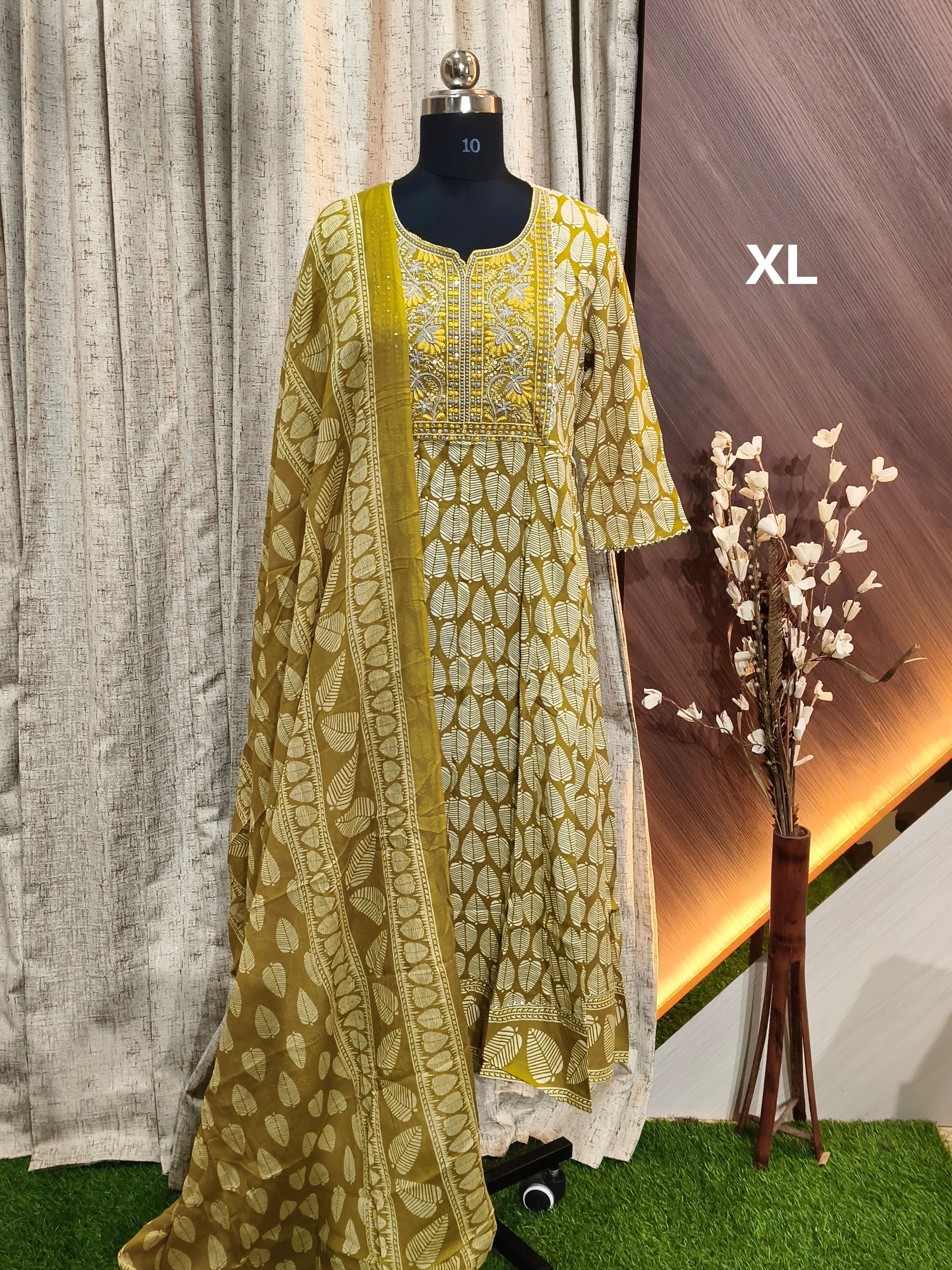 AD1009 - Anarkali kurtis with Dupatta