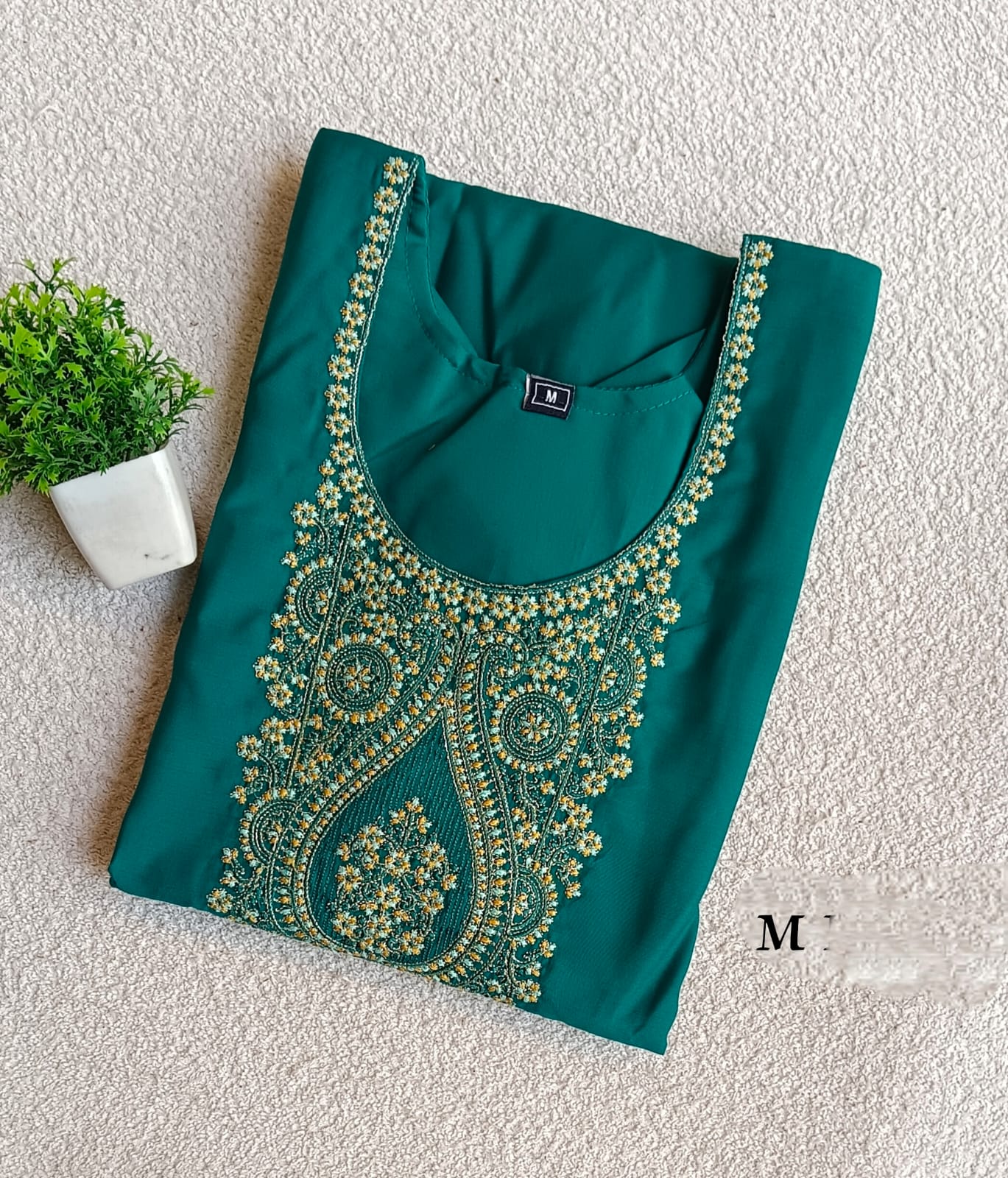 9436 - SILK KURTIS