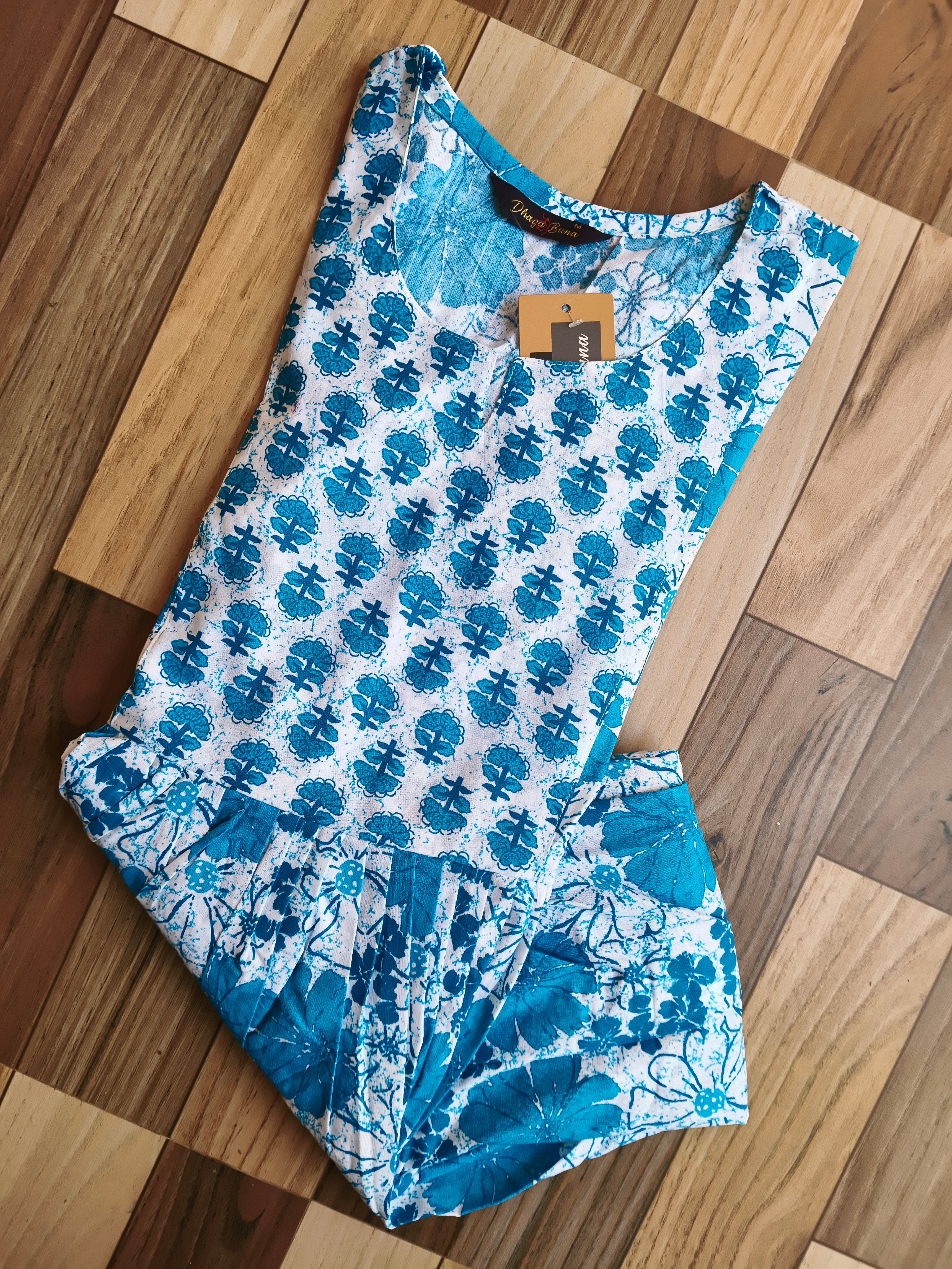 D1147 - Frock Style Nighty