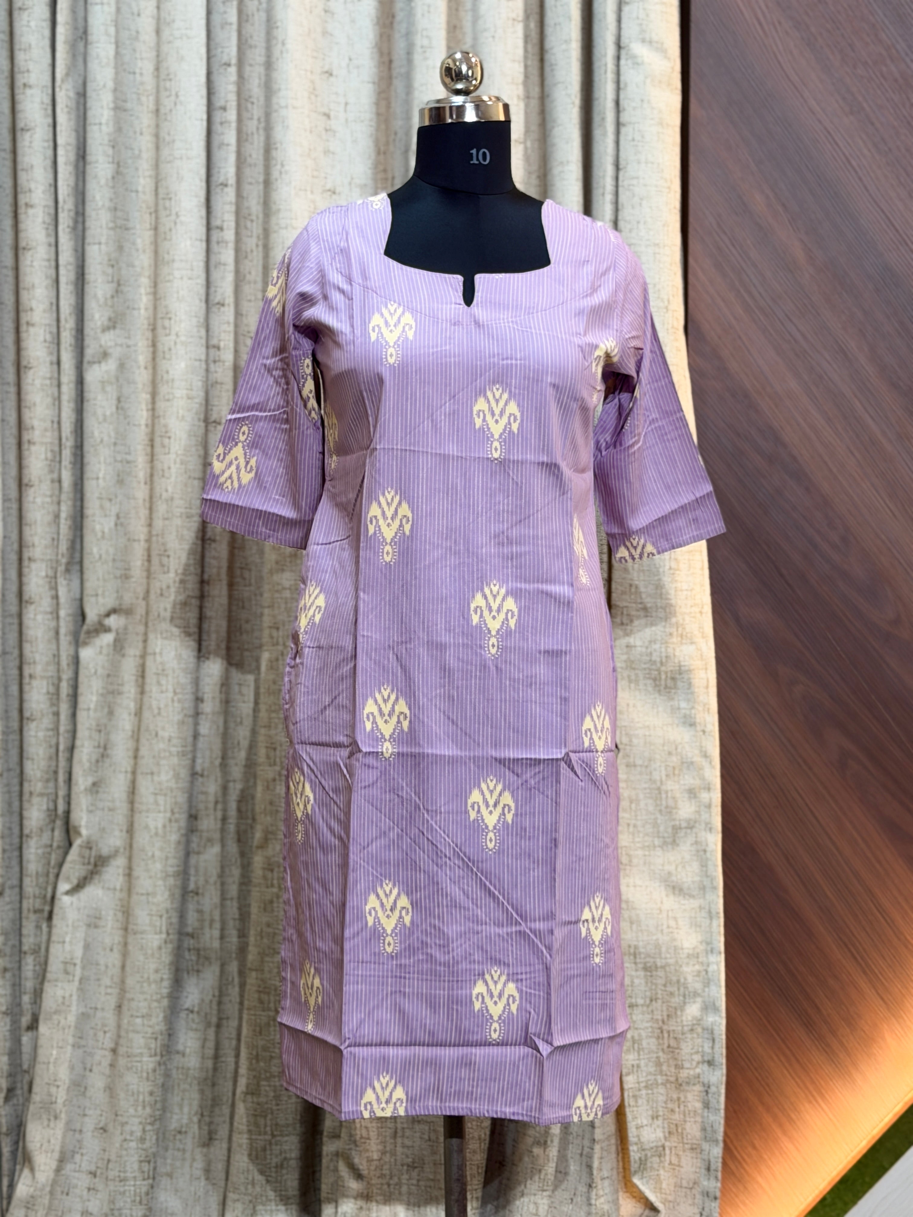 9651 - Daily wear Kurtis