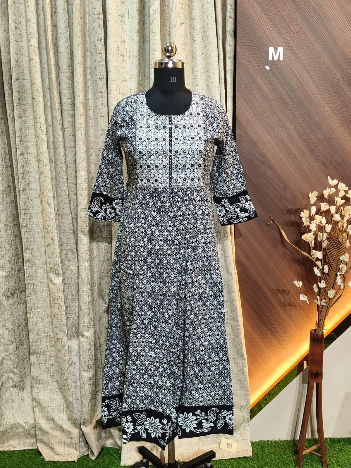 U1045 -  Anarkali Kurtis