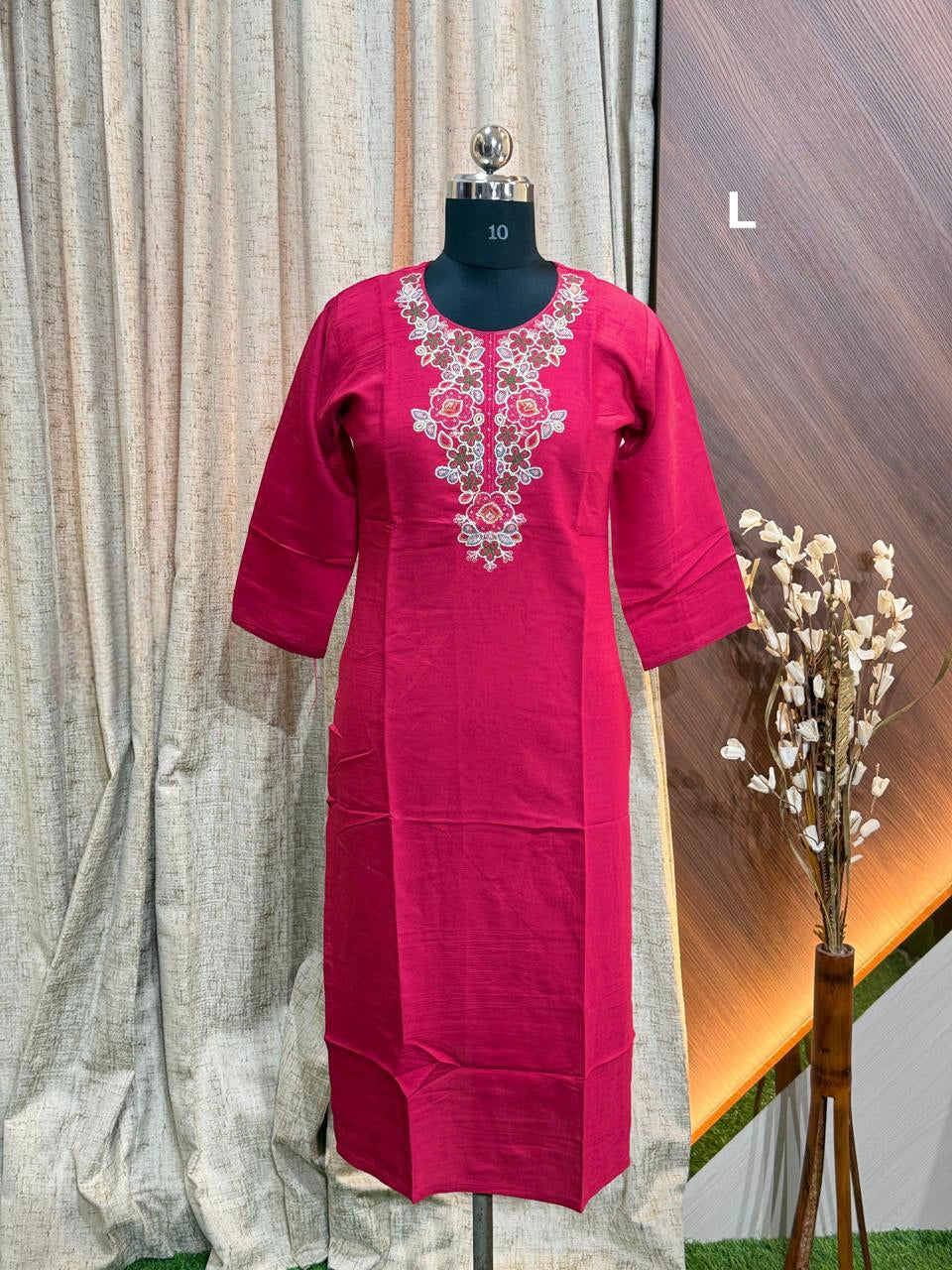 9441 - SILK KURTIS